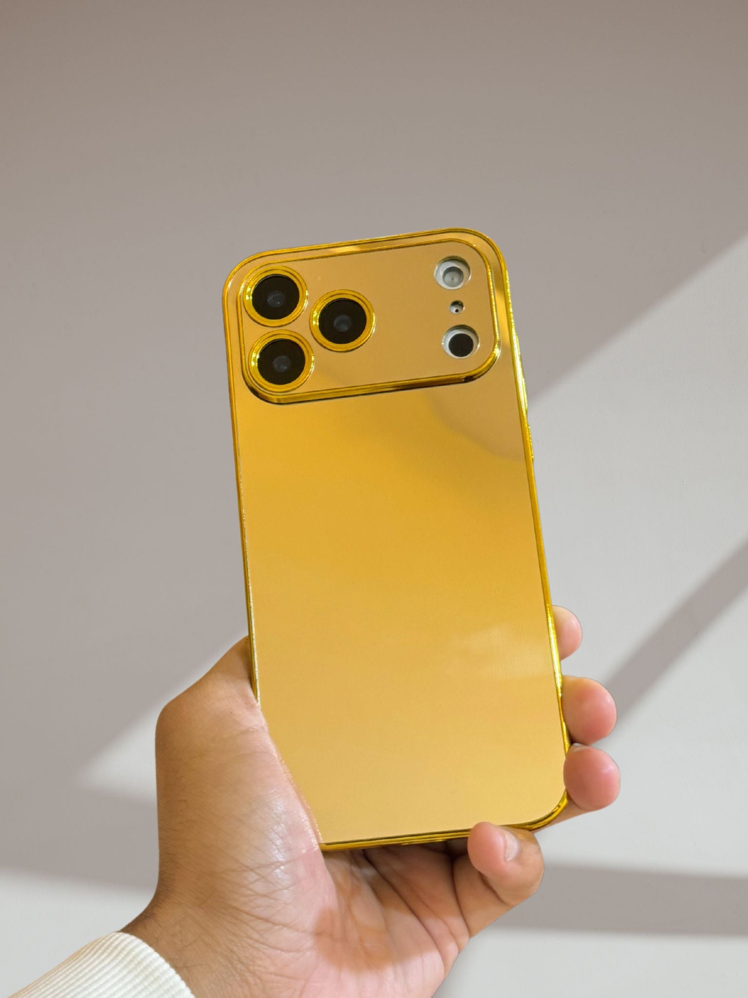 iPhone 17 Series Gold Electroplated Protection Case - case features