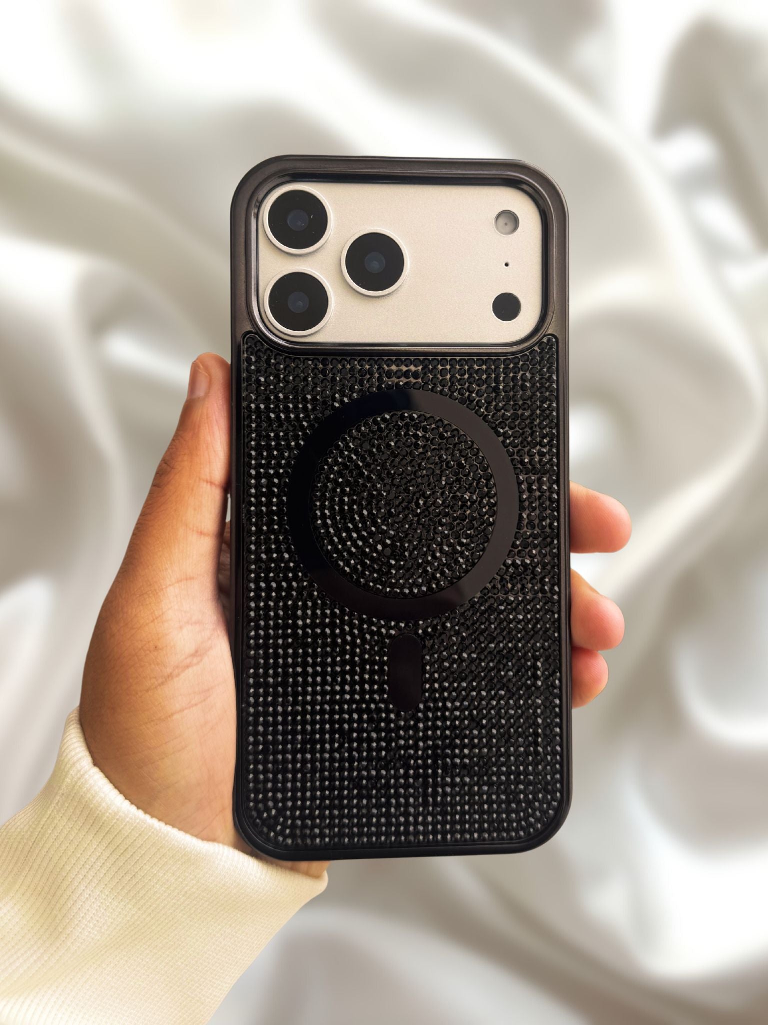 iPhone 16 Series Diamond Rhinestones Cover - slim profile