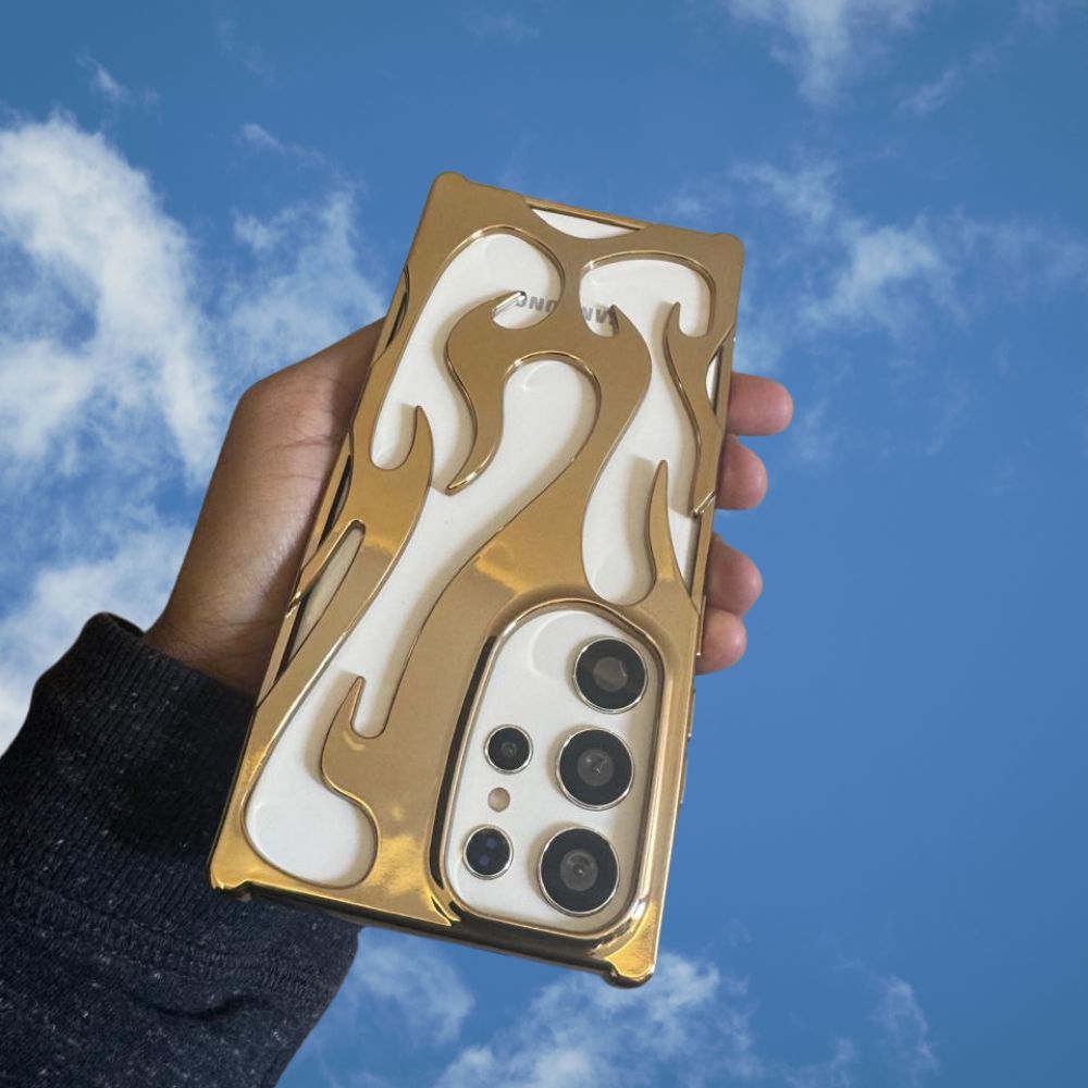 Samsung Galaxy S25 Series 3D Flame Gold Electroplated Cover - protective case detail