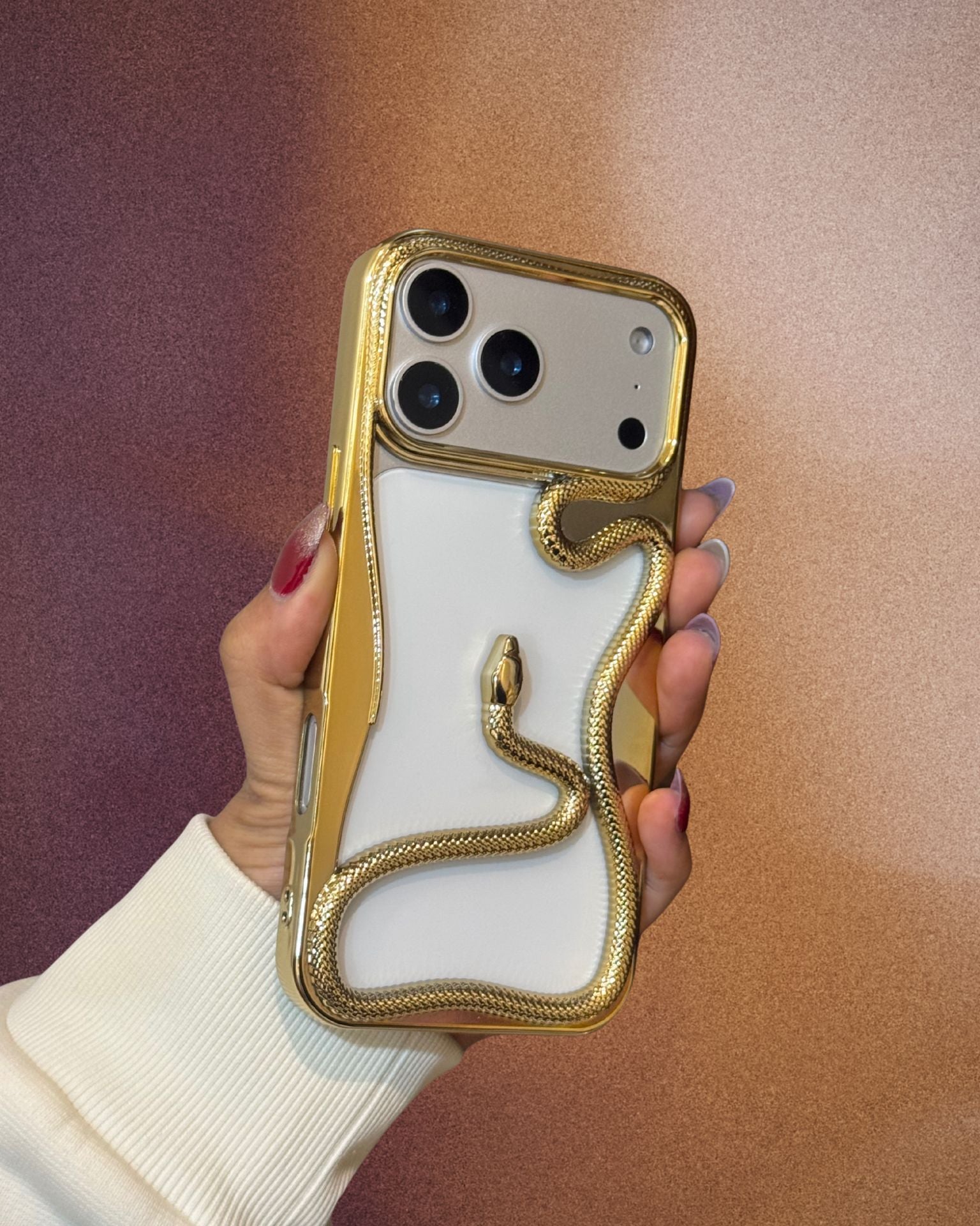 Royal Gold 3D Snake Luxury Cover iPhone cover – JustAndBest India