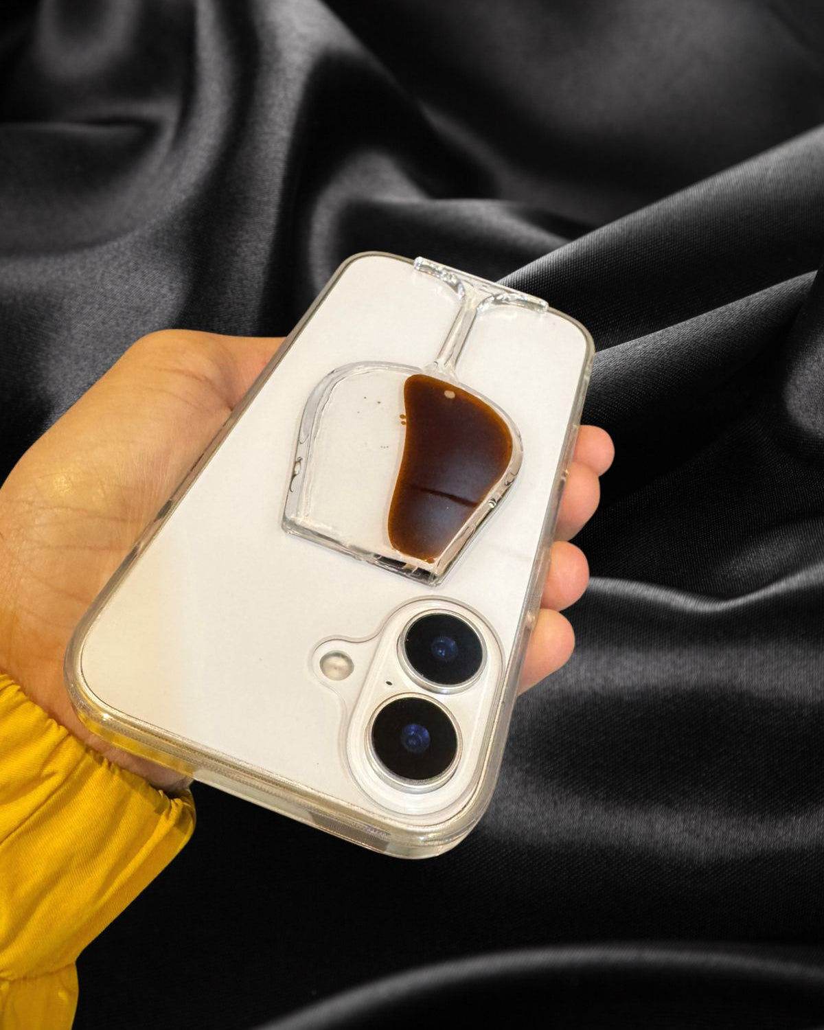 iPhone 16 Series Classy Wine Glass Transparent Cover - slim profile