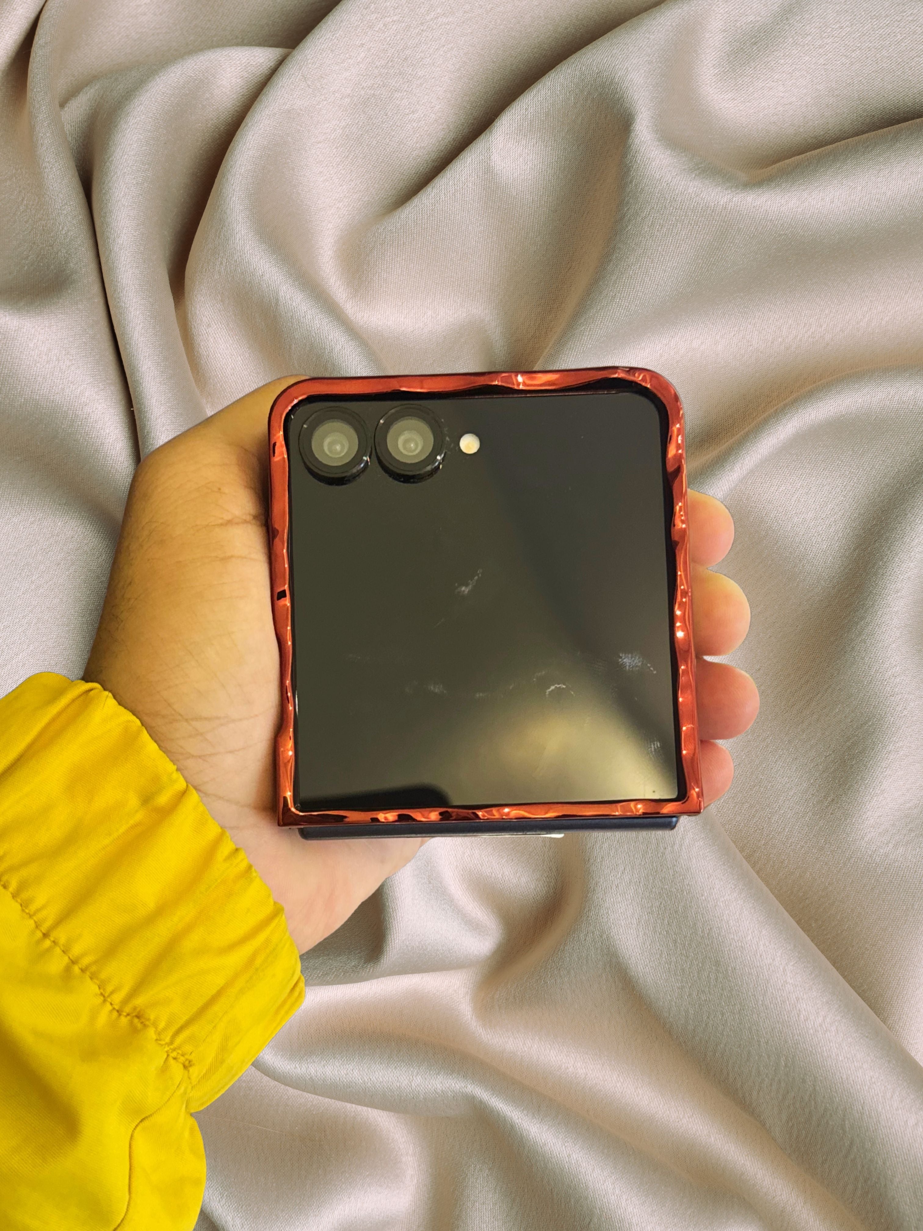 Samsung Galaxy Z Flip 7 Lava Red Glossy Cover - case features