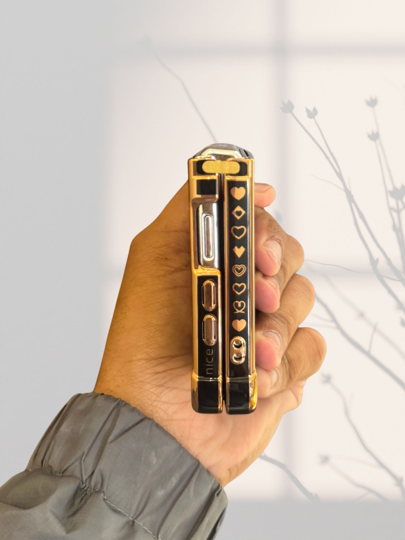 Cute Heart Glossy Cover iPhone cover – JustAndBest India