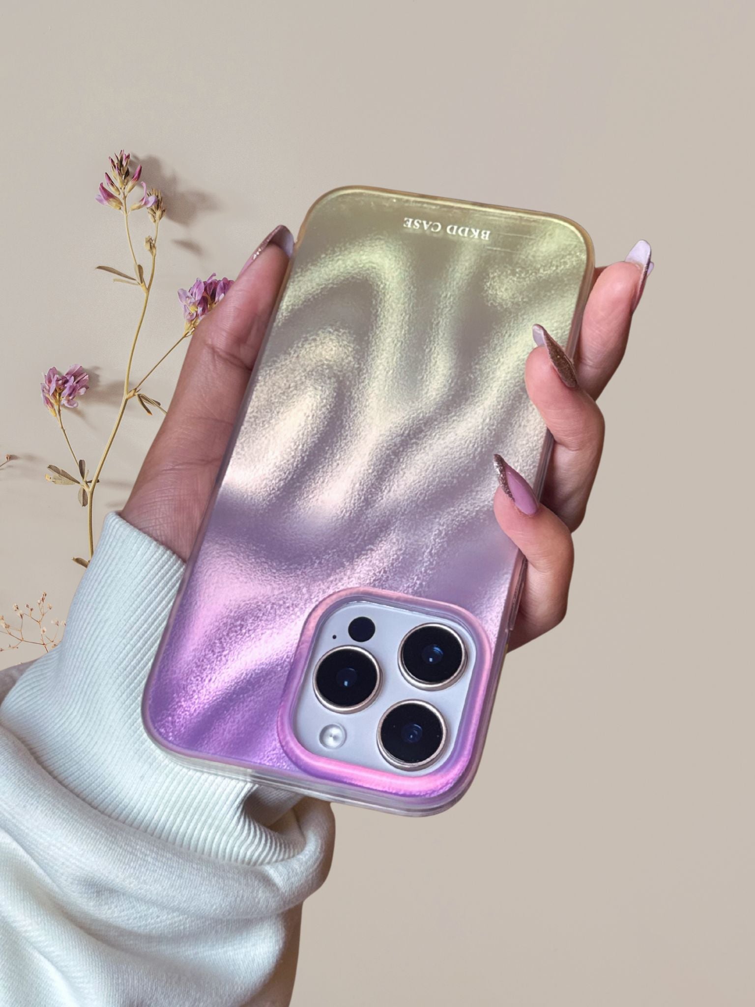 Elegant Gradient Effect Matte Cover iPhone cover – JustAndBest India
