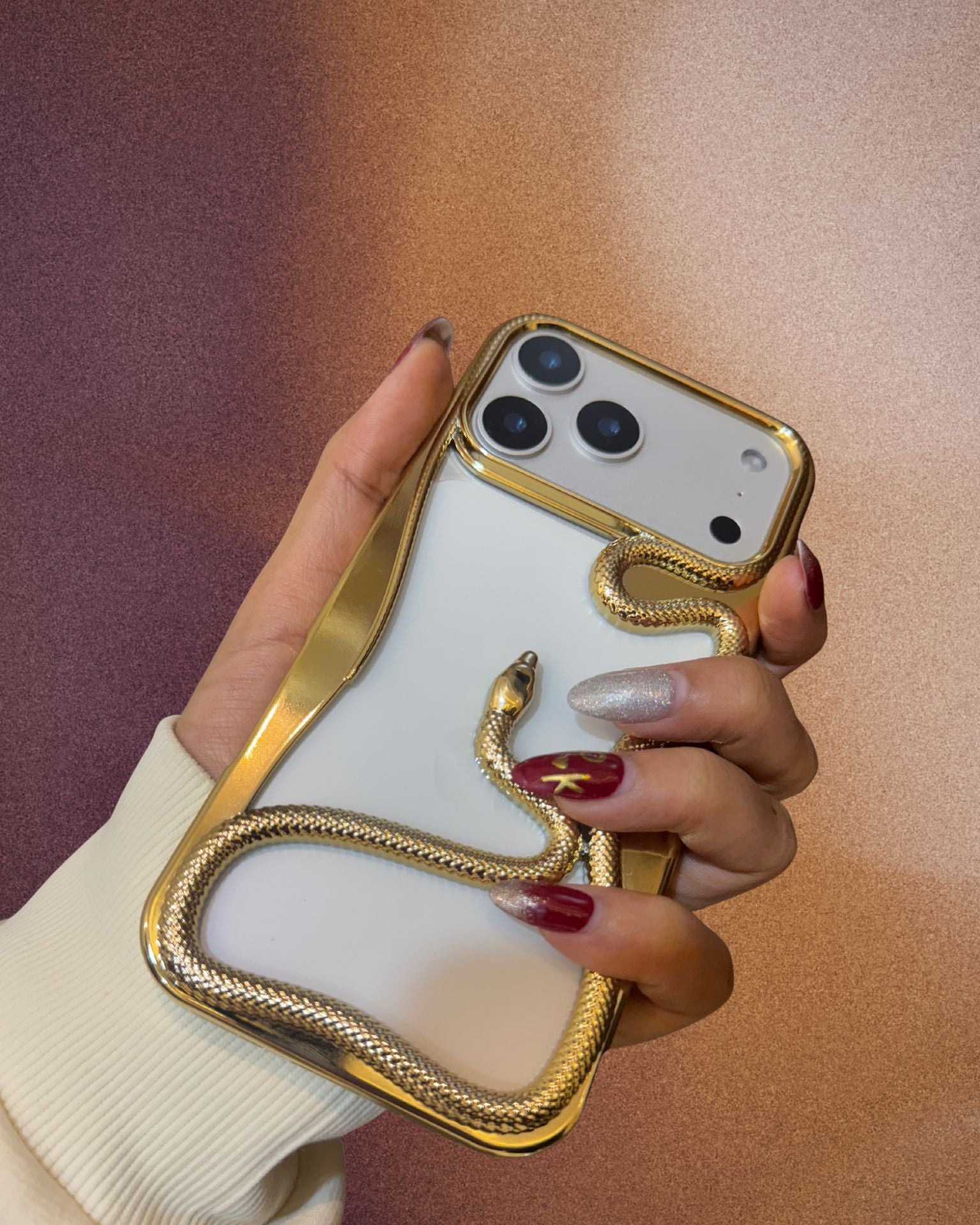 Royal Gold 3D Snake Luxury Cover iPhone cover – JustAndBest India