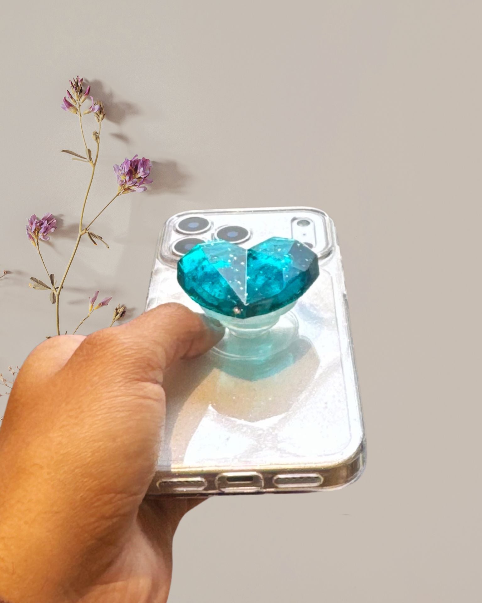 Dark gray 3D Glitter Heart Phone Gripper Holder - protective case detail
