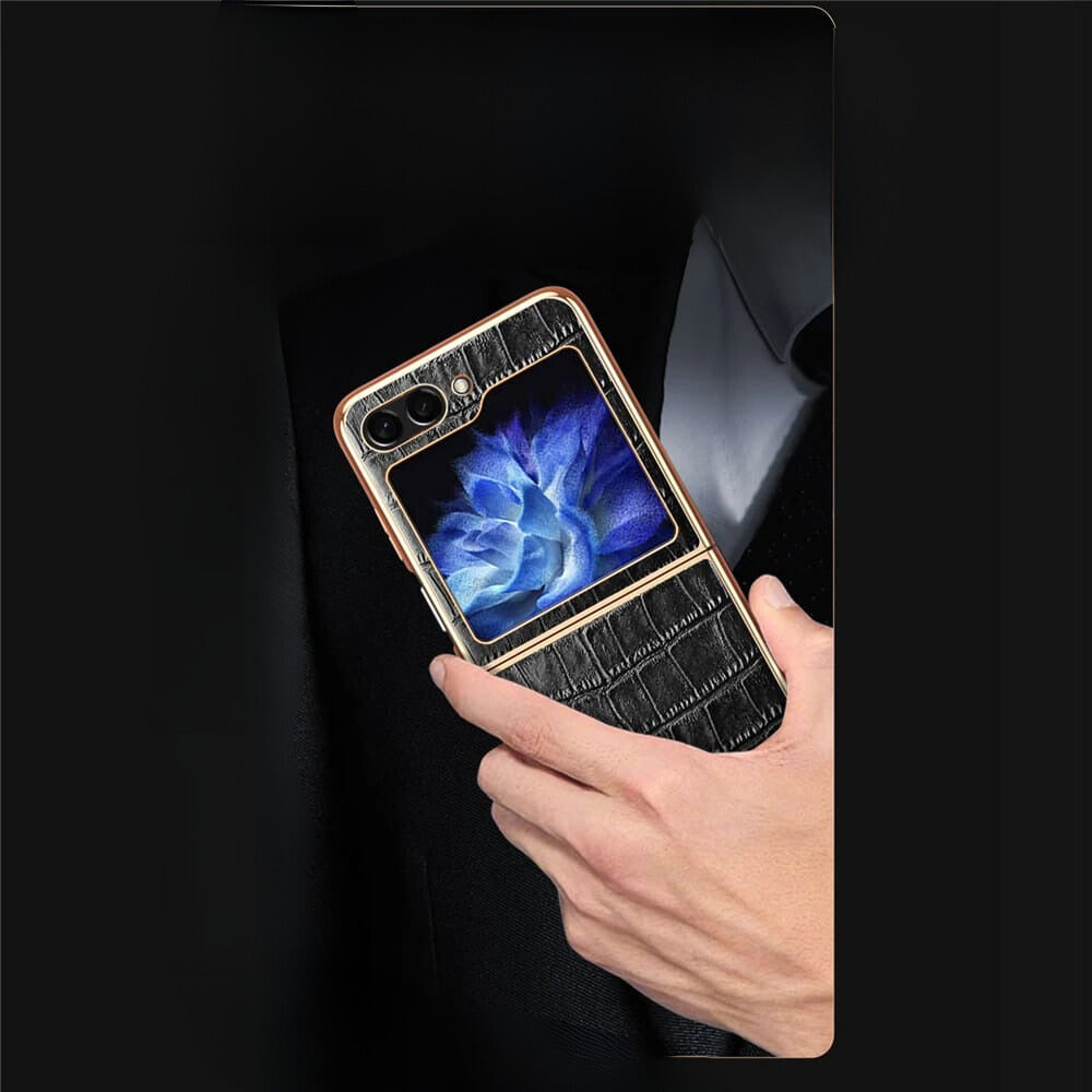 Samsung Galaxy Z Flip 5 Gold Electroplated Croco Pattern Leather Cover - protective case detail