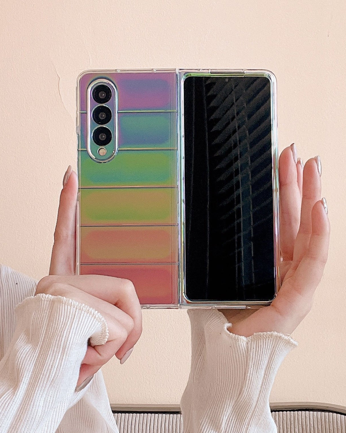 Fold 4 cover for women