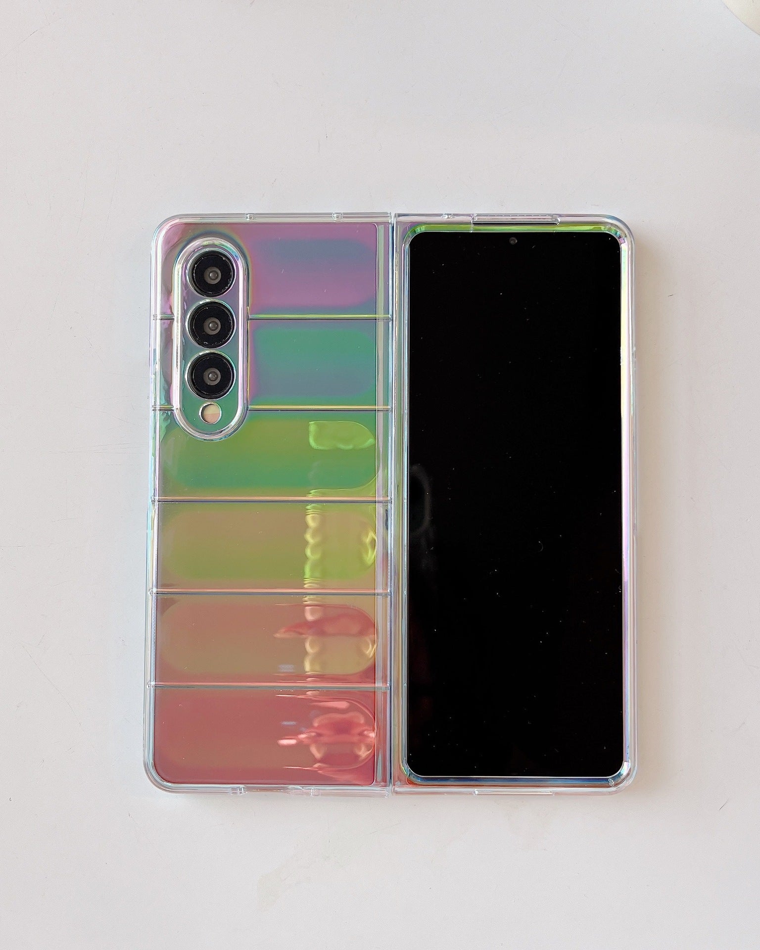 Fold 4 glossy cover India