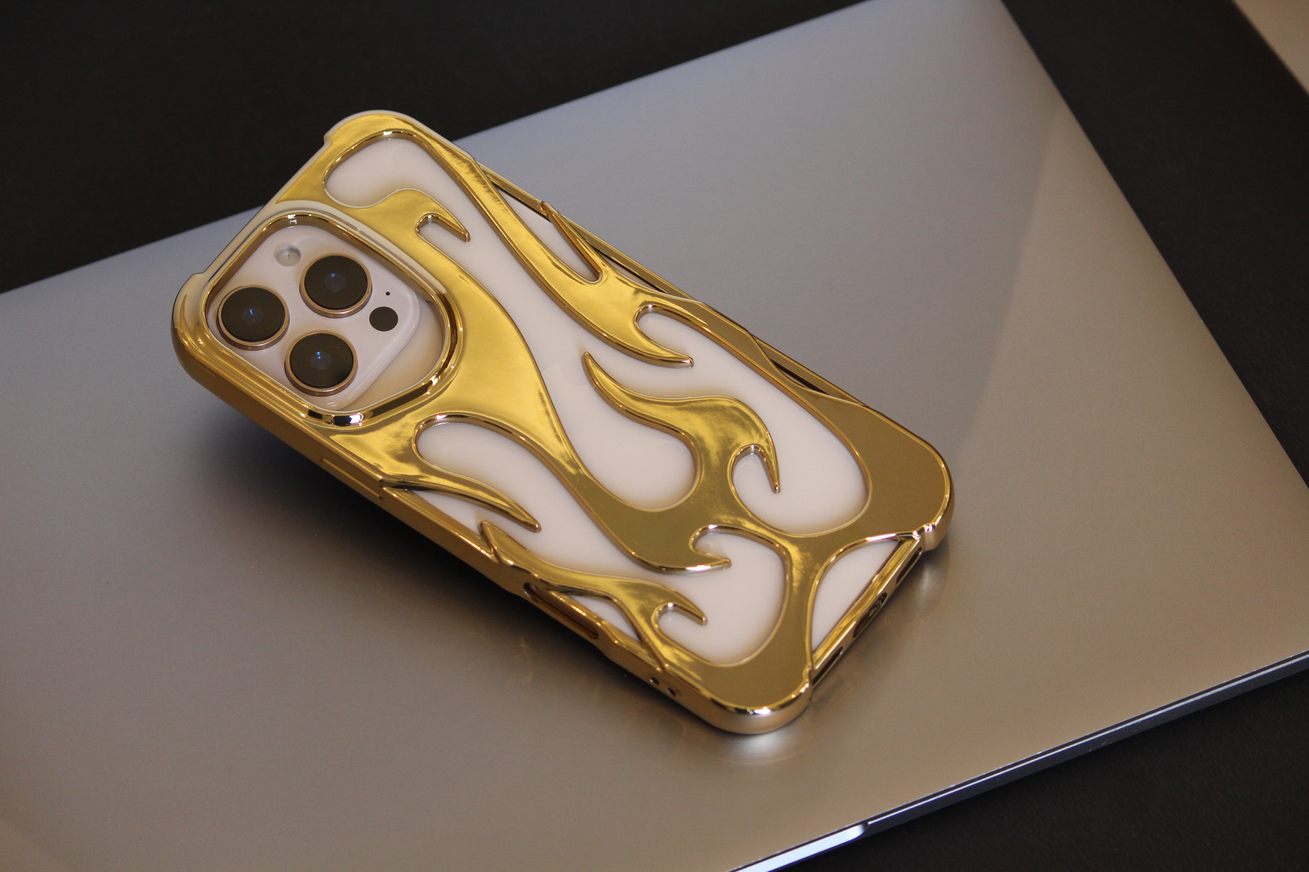 iPhone 16 Pro 3D Flame Gold Electroplated Cover - phone case
