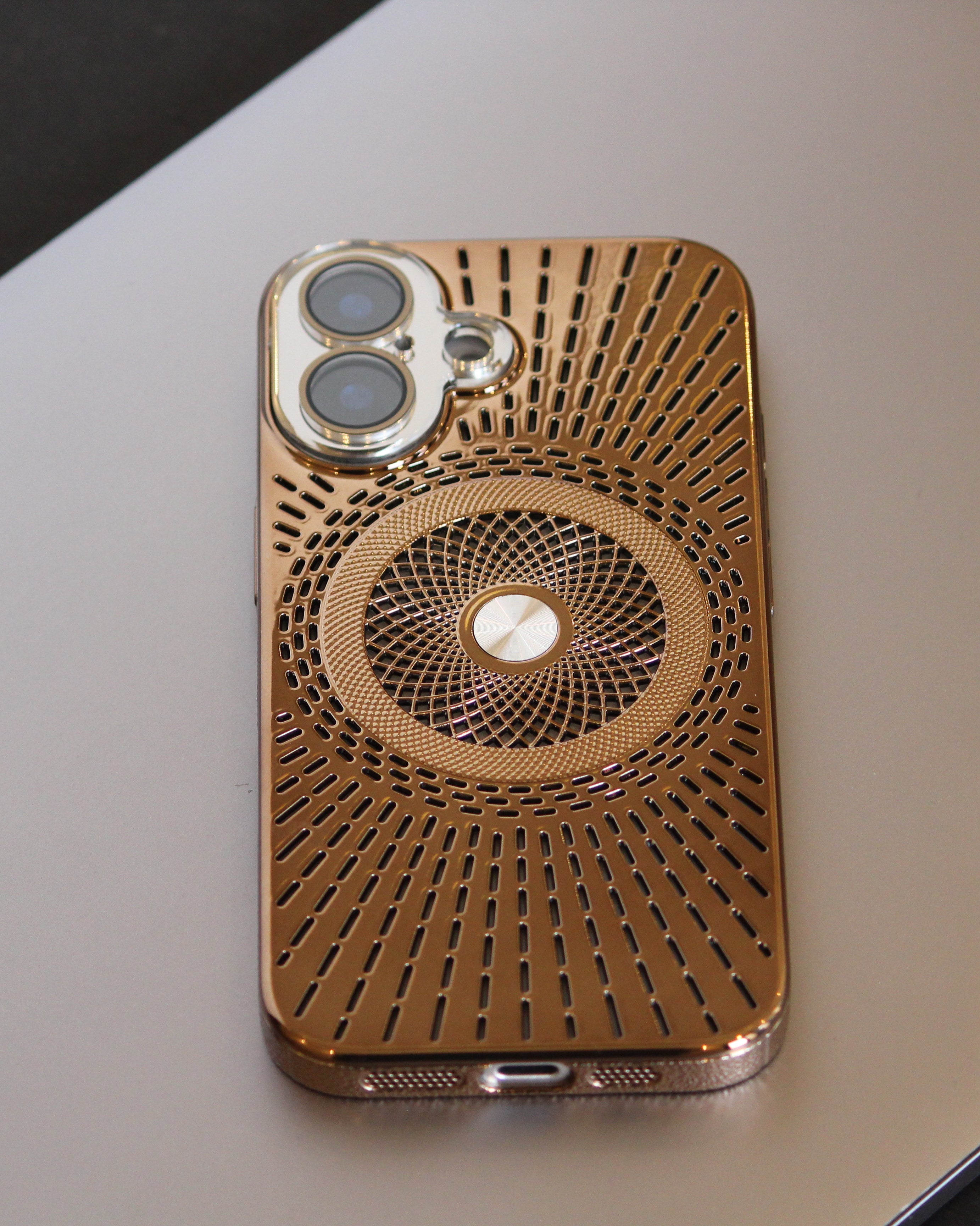 iPhone 16 Series Royal Copper Electroplated Protection Cover - protective case detail