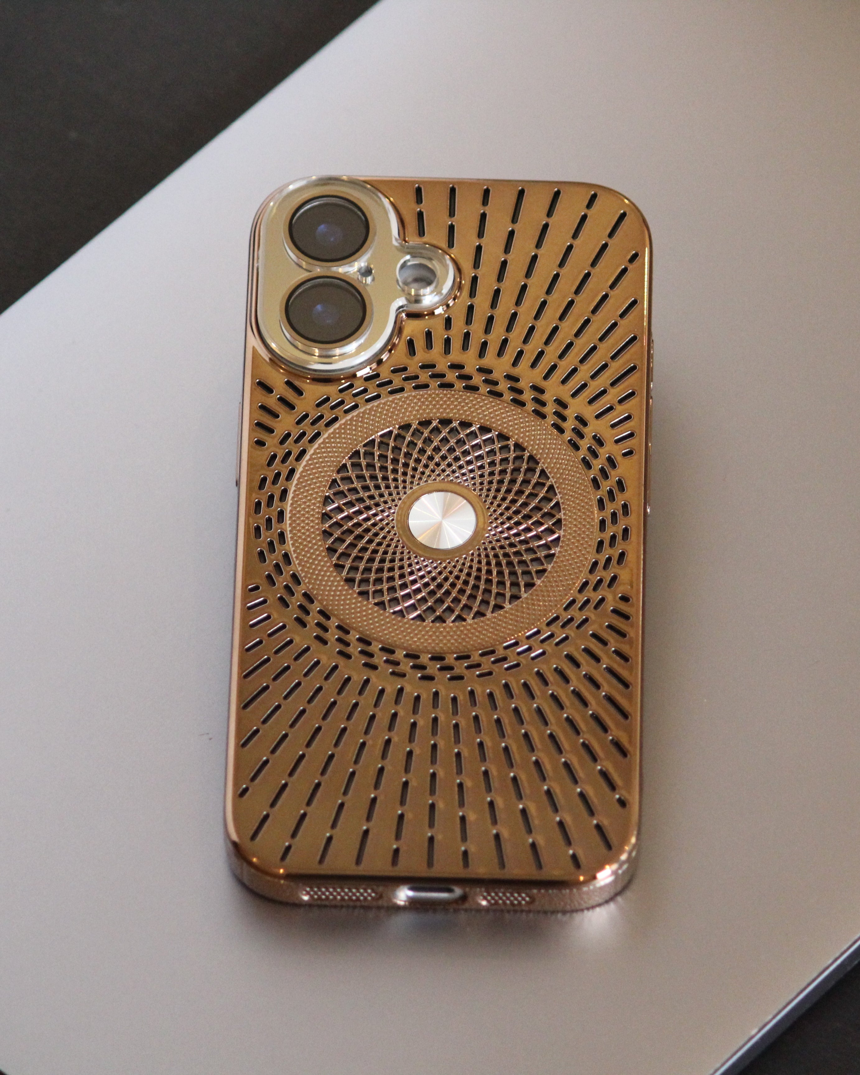 iPhone 16 Series Royal Copper Electroplated Protection Cover - case features