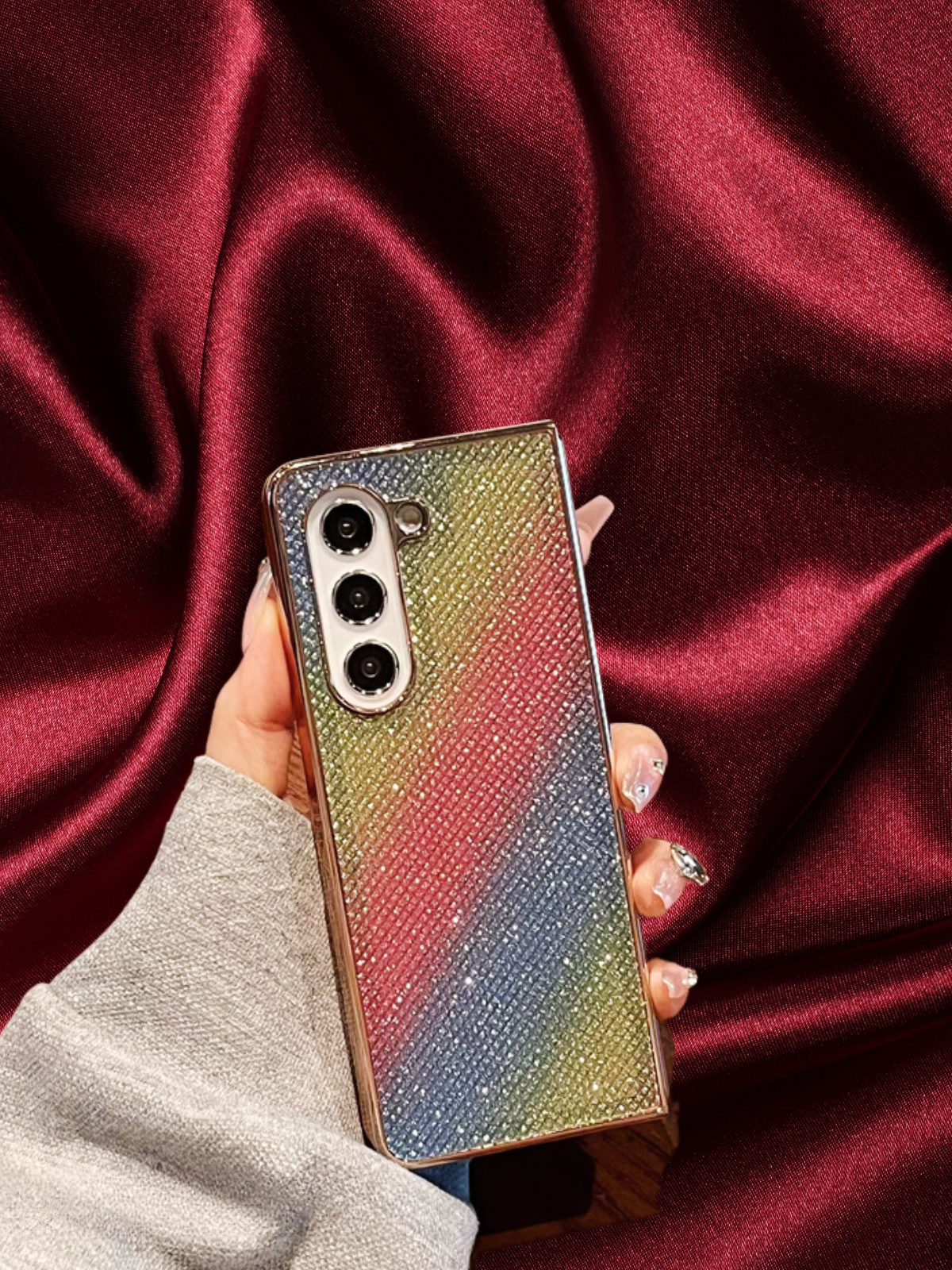 Samsung Galaxy Z Fold 3 Rainbow Glitter 3D Diamond Pattern Cover - protective case detail