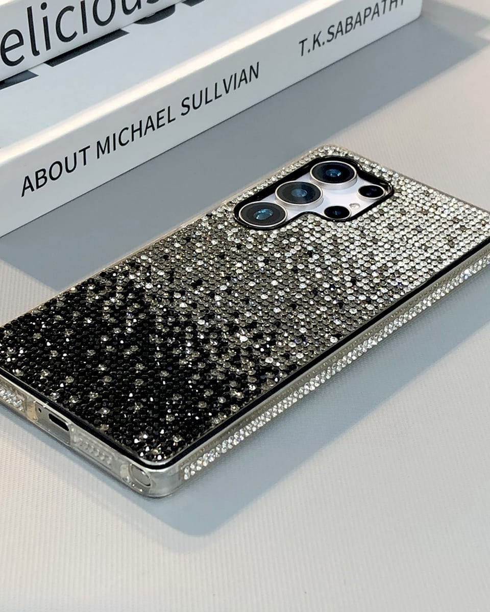 Samsung Galaxy S25 Series Bling Gradient Rhinestones Cover - lifestyle