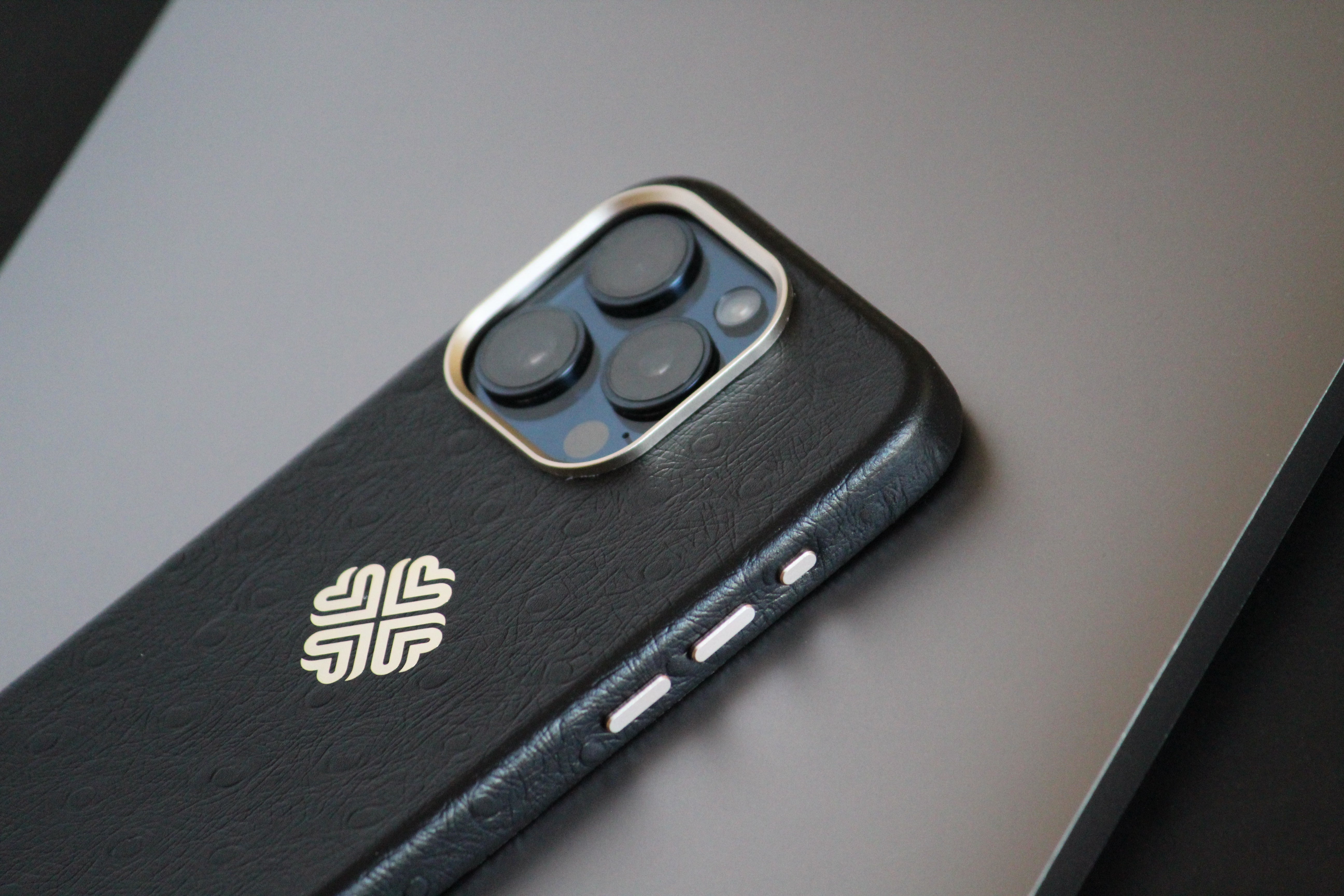 black leather cover iphone 15 pro max