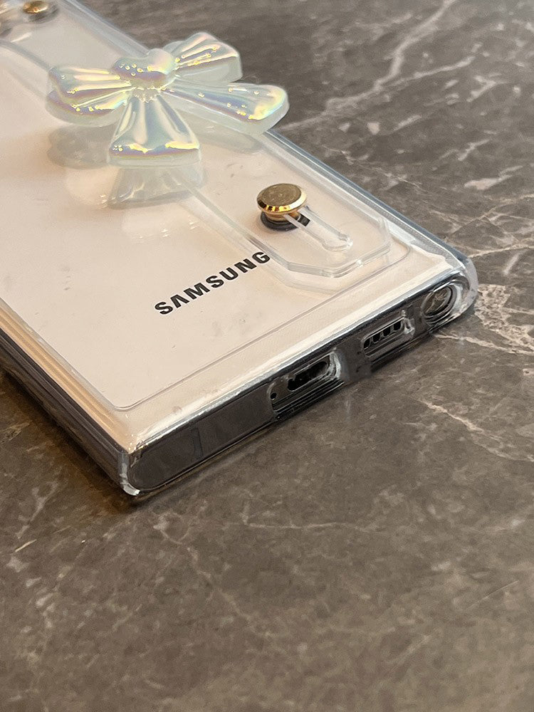 Samsung Galaxy S24 Bowknot Hand Strap Case - lifestyle