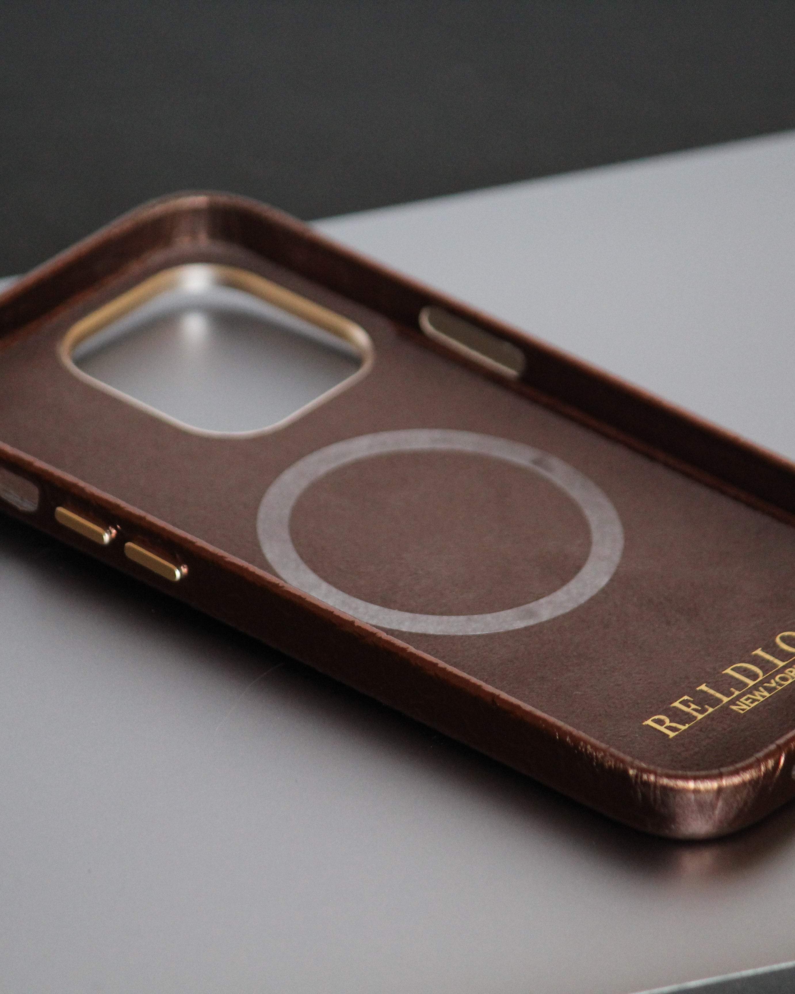 brown iphone 15 pro cover for men