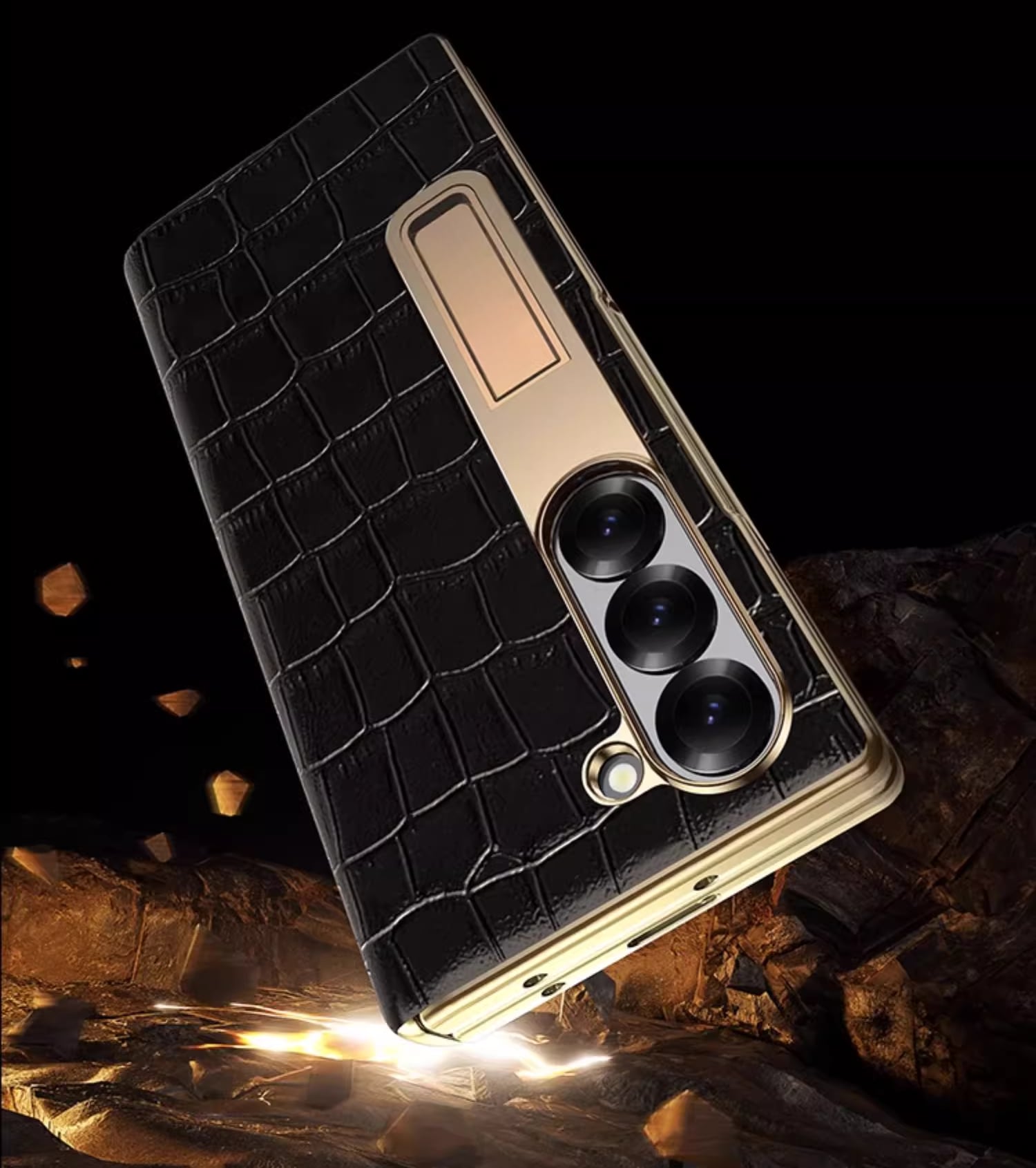 Samsung Galaxy Z Fold 4 Croco Leather Cover - protective case detail