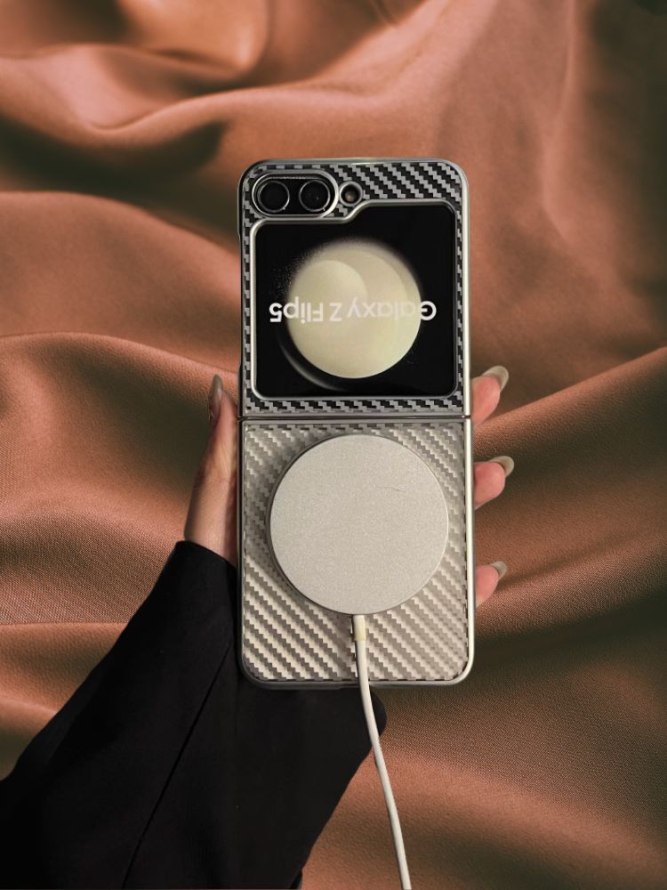 Luxury Carbon Pattern Electroplated Matte Transparent Case iPhone cover – JustAndBest India