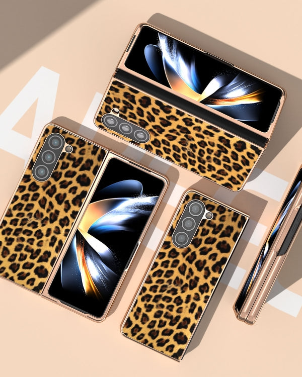 fold 5 leopard cover