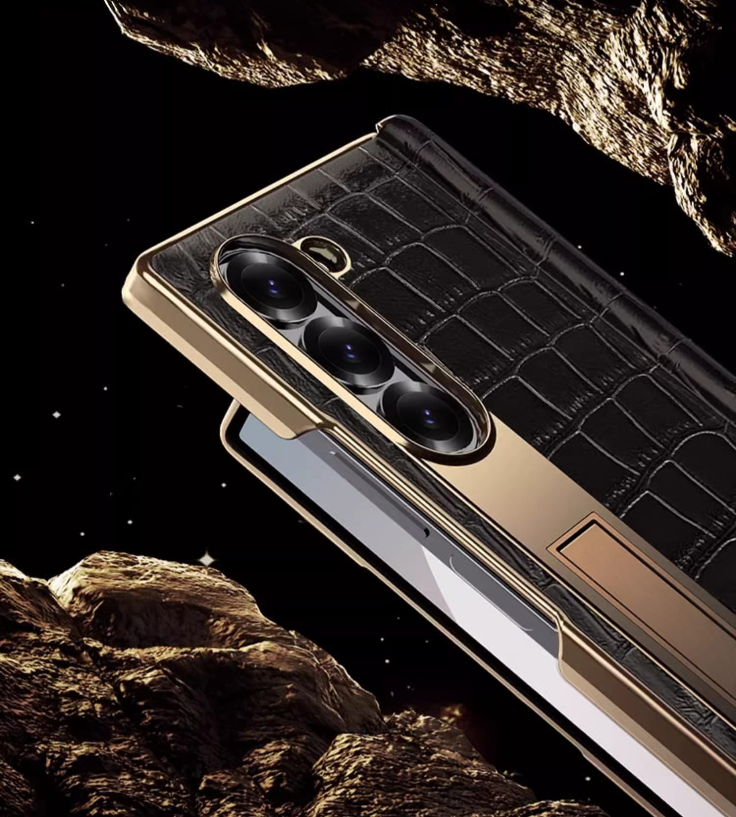 Samsung Galaxy Z Fold 4 Croco Leather Cover - slim profile