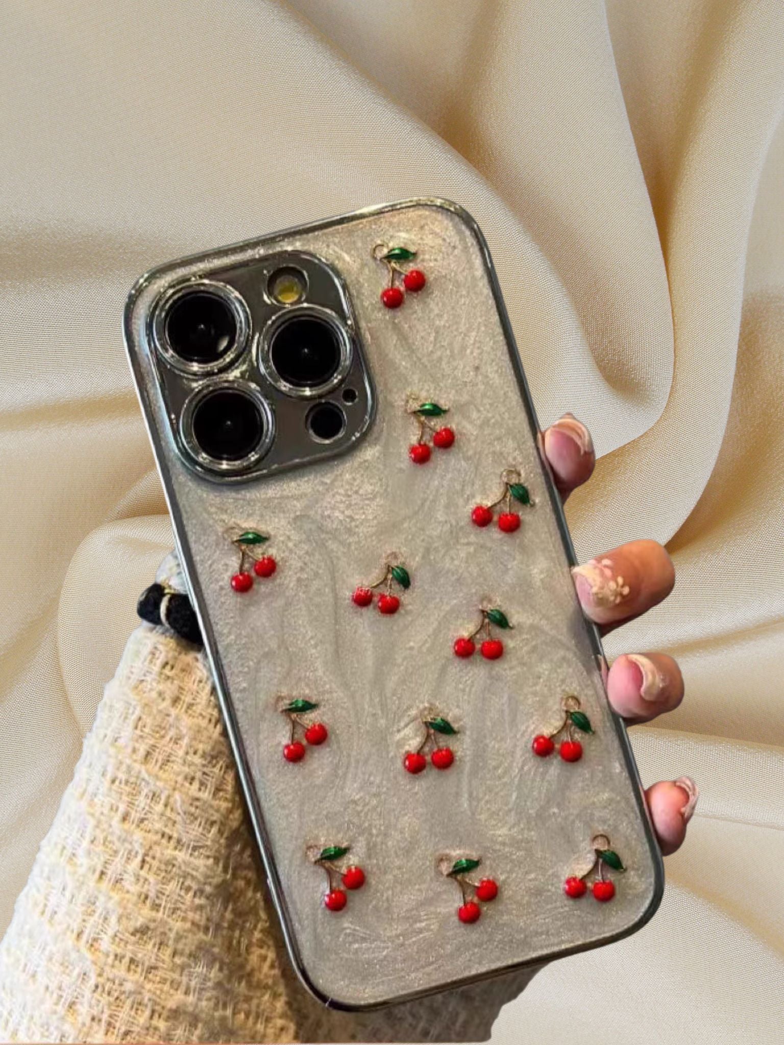iPhone 15 3D Cherries Glittery Cover - case features
