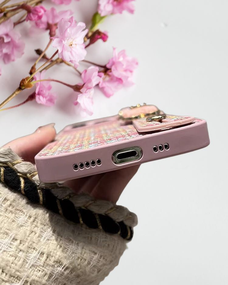 iPhone 16 case with pearl