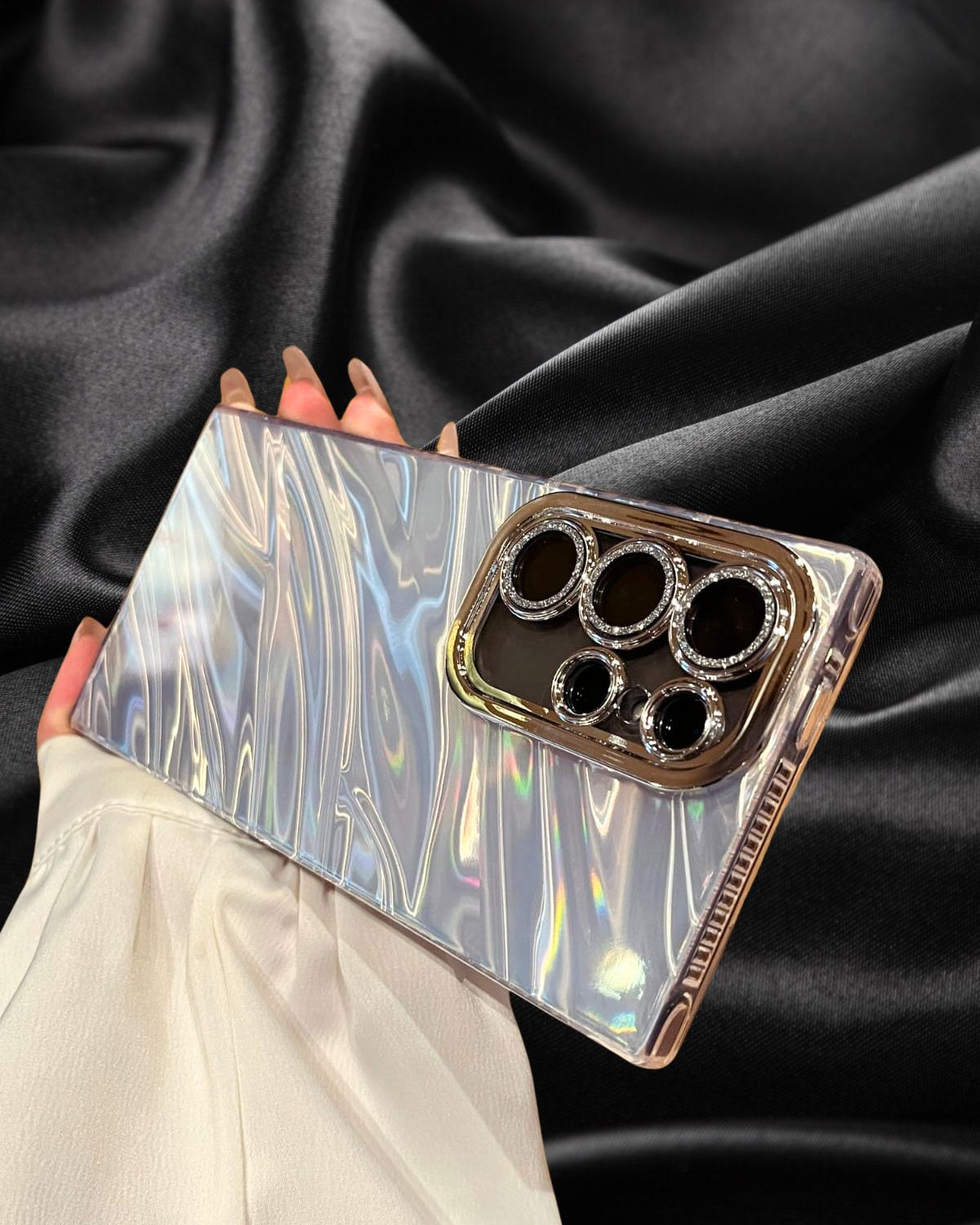 Zazzy 3D Shining Effect Cover iPhone cover – JustAndBest India