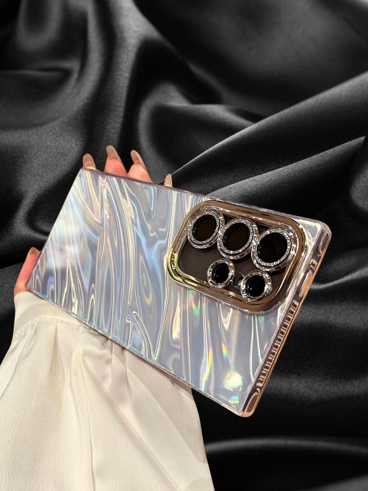 Zazzy 3D Shining Effect Cover iPhone cover – JustAndBest India