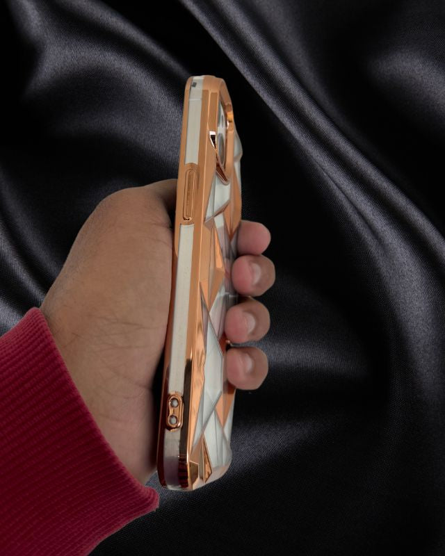 iphone 15 gold cover