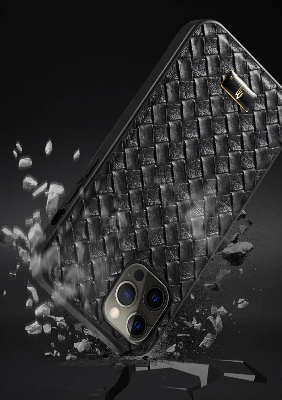 iPhone 15 Series Woven Grid Leather Cover - protective case detail
