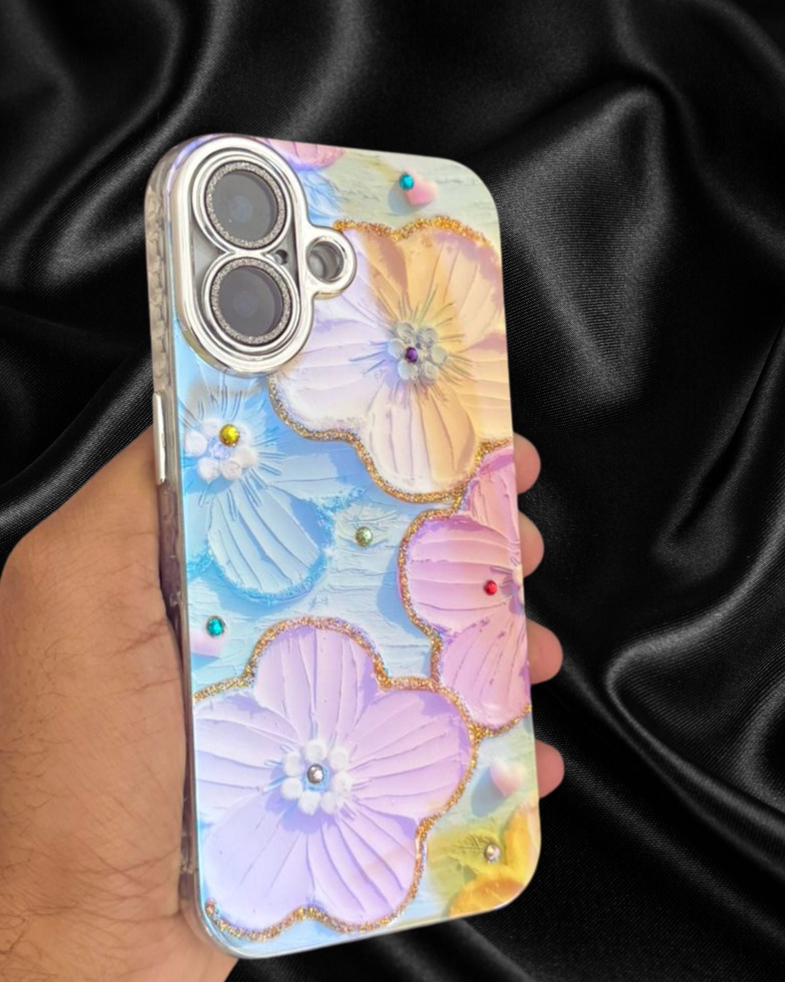 iPhone 16 Series Floral Glossy Glitter Cover - protective case detail