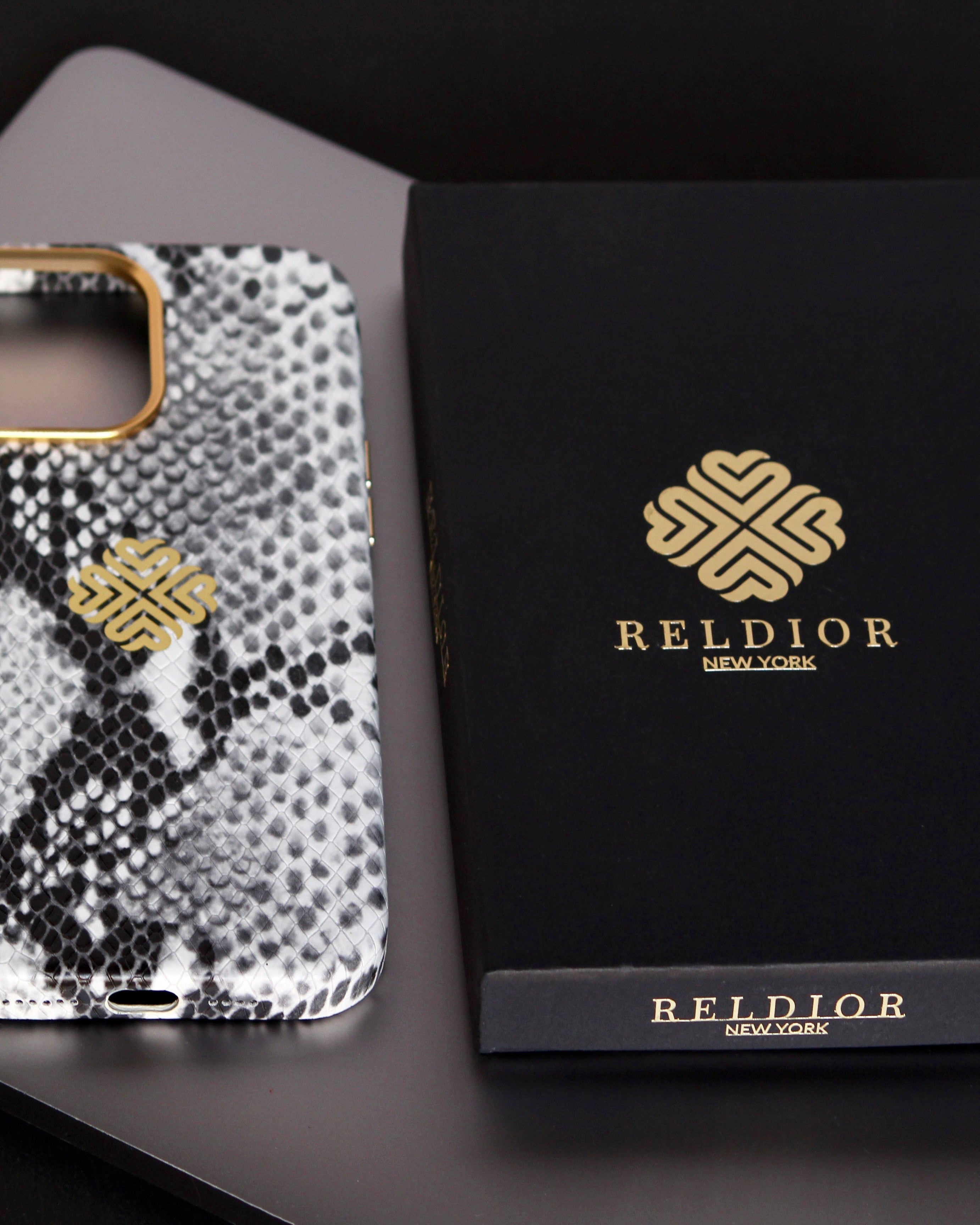 iphone 14 pro apple leather cover