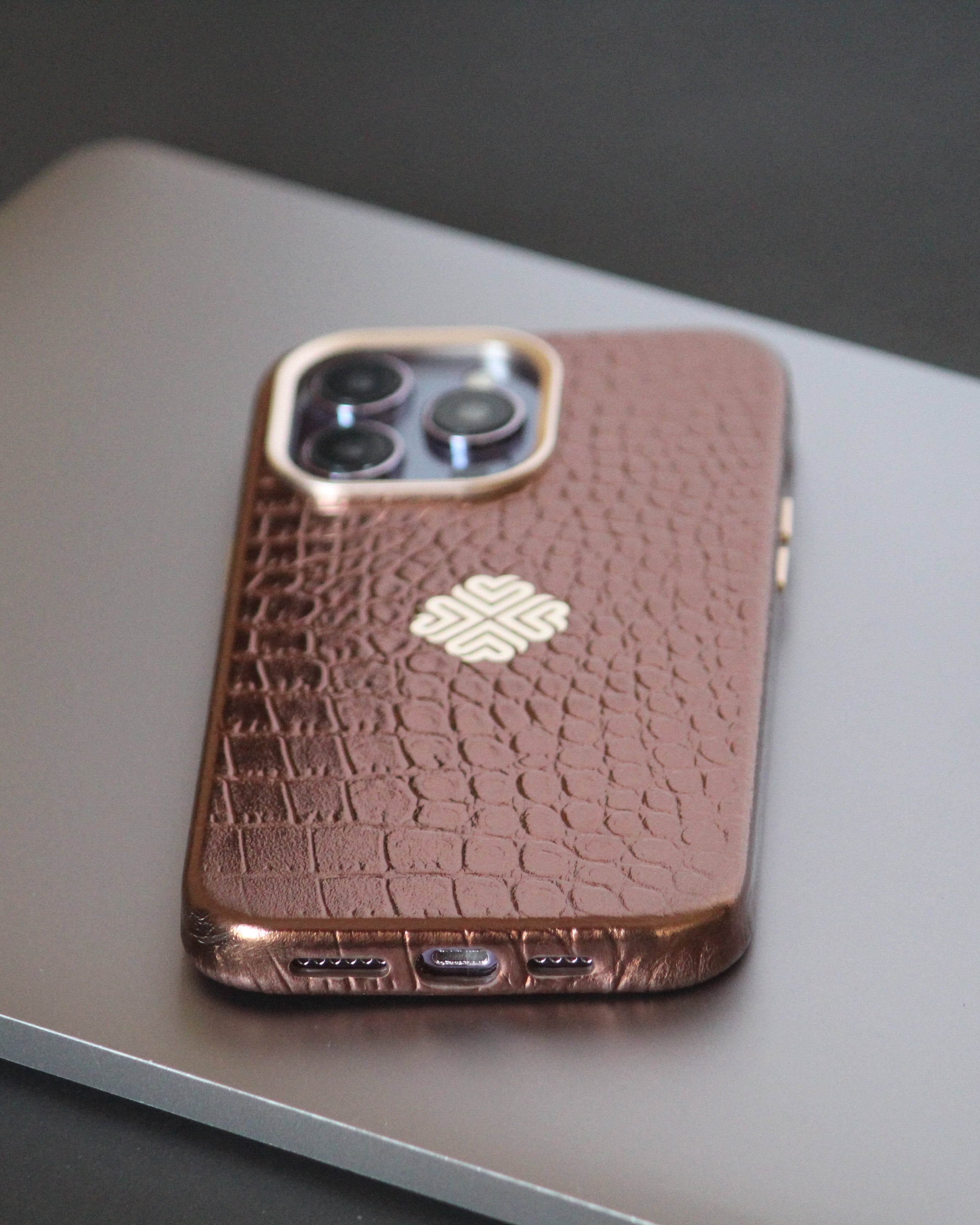 magsafe iphone 14 pro max leather cover
