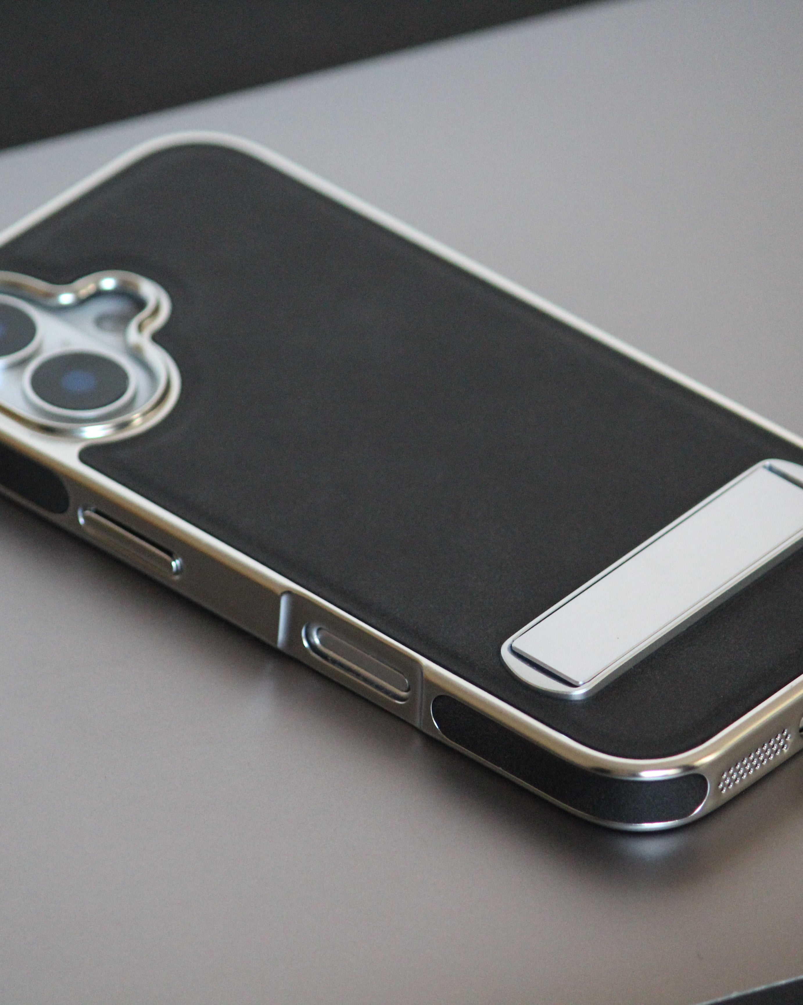 iPhone 17 Alcantara Leather Cover - lifestyle