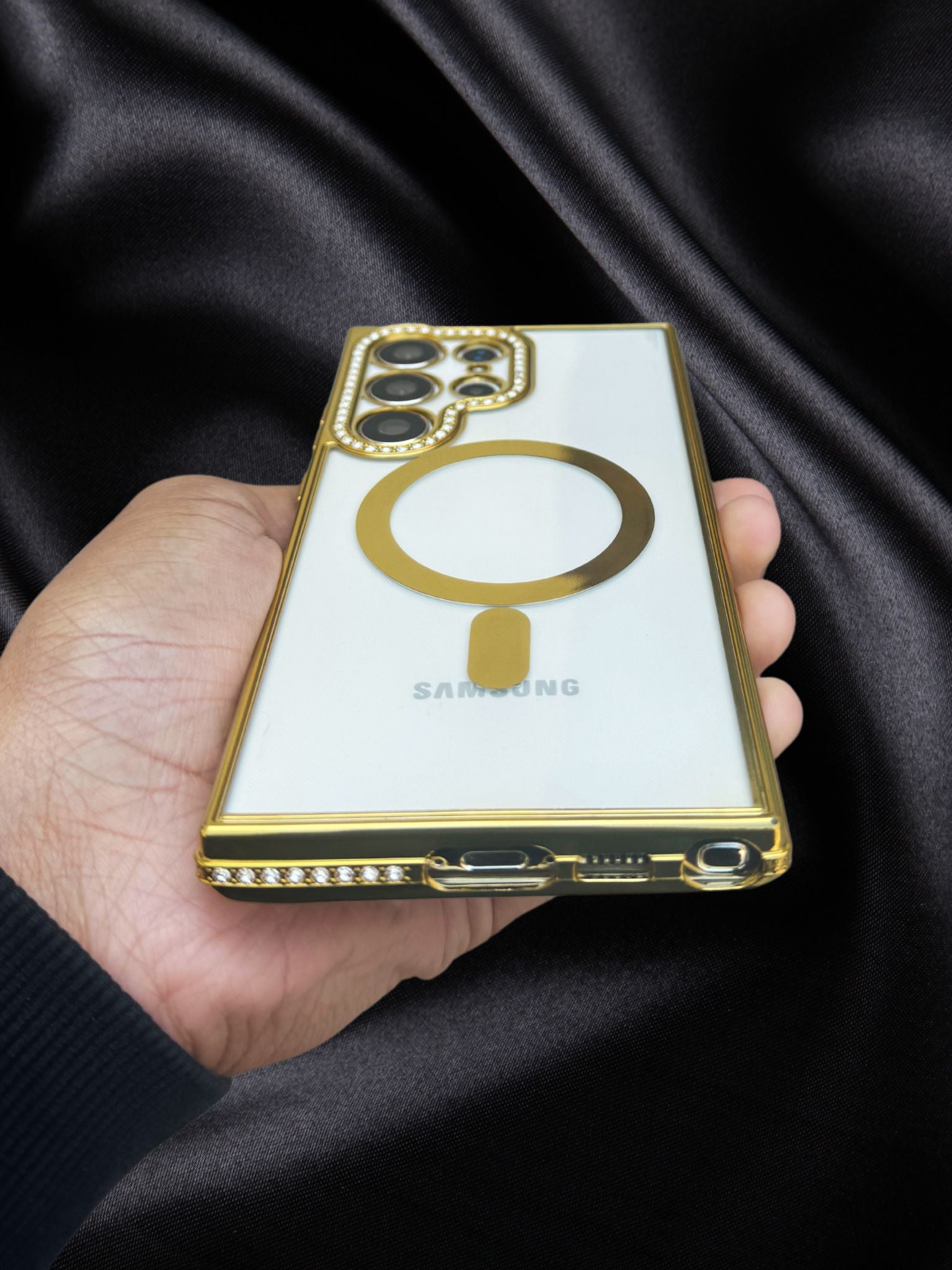 Samsung Galaxy S23 Gold Electroplated Diamond Rhinestones Cover - phone case