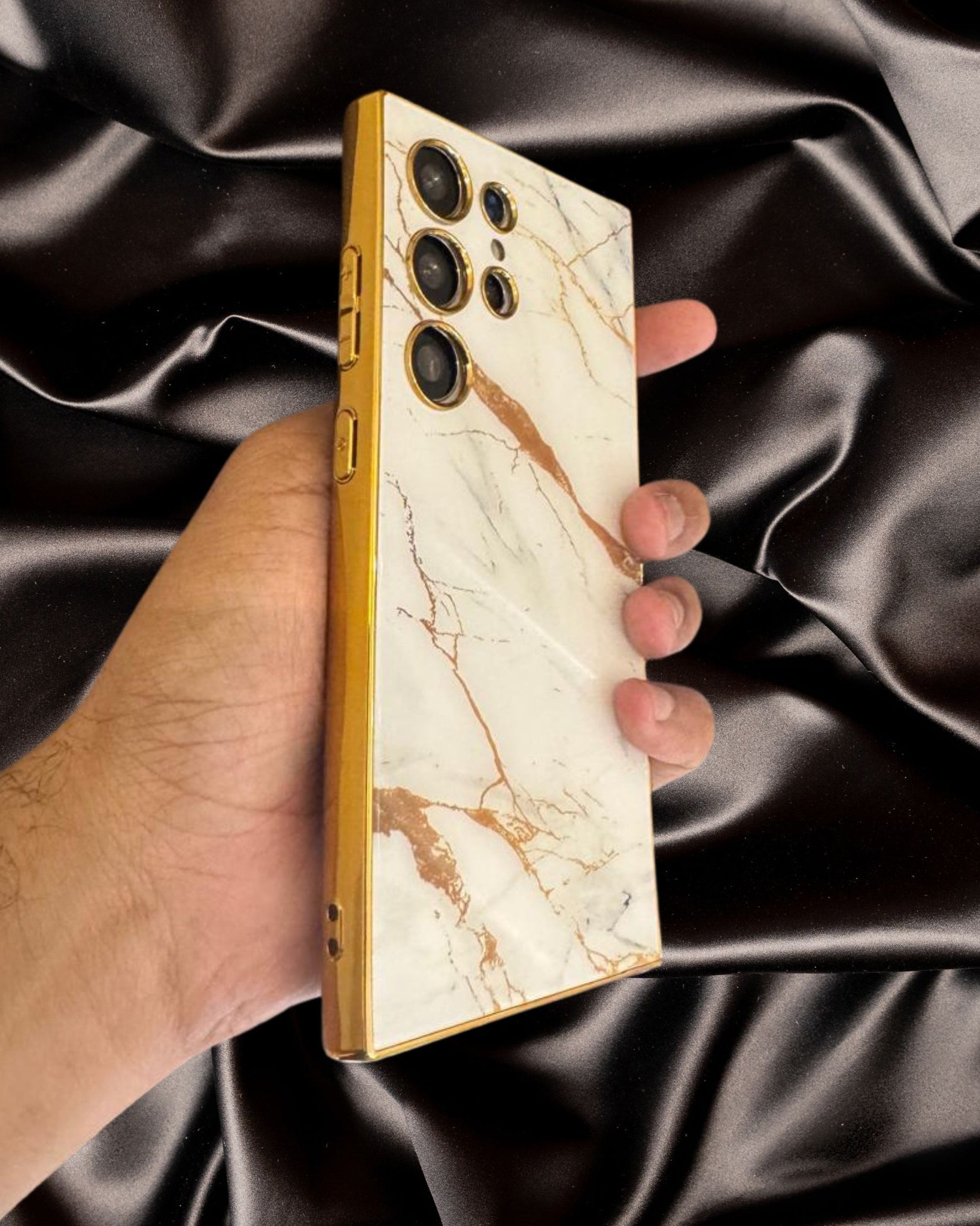 Samsung Galaxy S25 Series Marble Pattern Gold Electroplated Cover - lifestyle