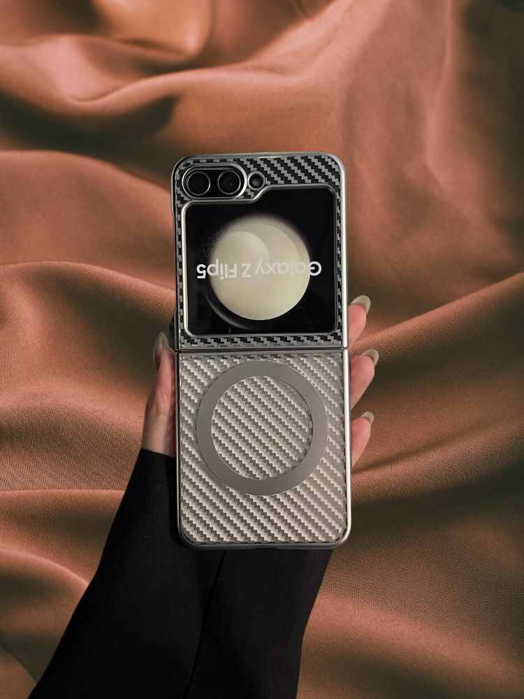 Luxury Carbon Pattern Electroplated Matte Transparent Case iPhone cover – JustAndBest India