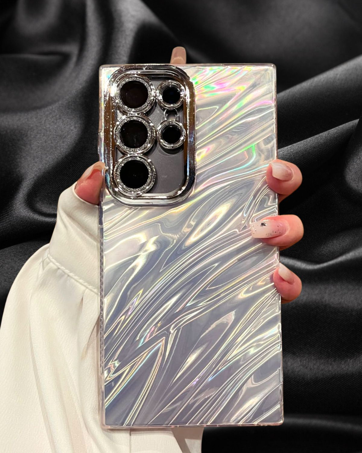 Zazzy 3D Shining Effect Cover iPhone cover – JustAndBest India