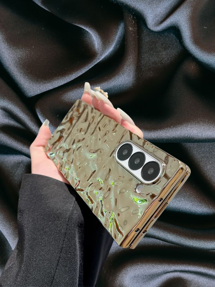 Royal Gold Glossy Luxury Cover iPhone cover – JustAndBest India