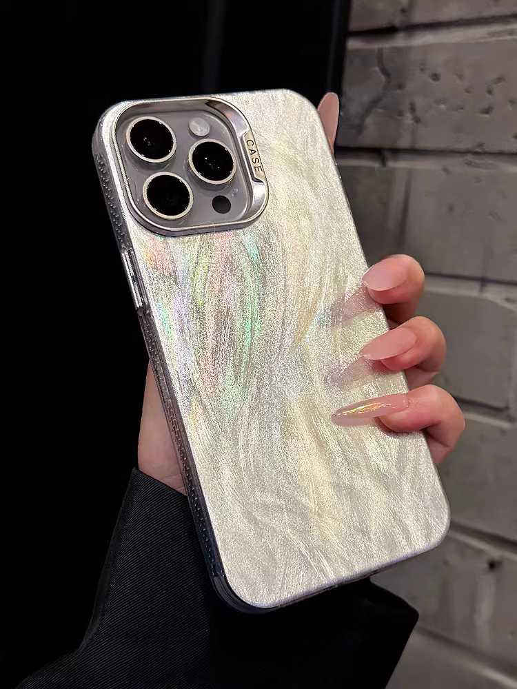 iPhone 14 Plus Zazzy 3D Shining Effect Cover - case features