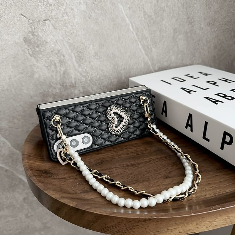 Samsung Galaxy Z Fold 6 Heart Pearl Chain Bracelet Cover - phone case