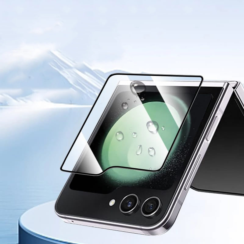 Samsung Galaxy Z Flip 5 9H Hardness Tempered Glass - protective case detail