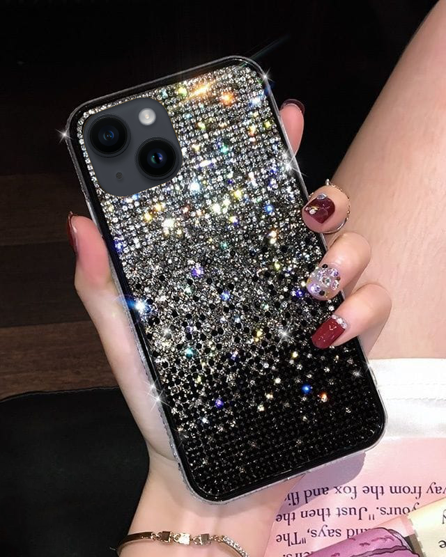Luxury diamonds iphone 15 pro Cover