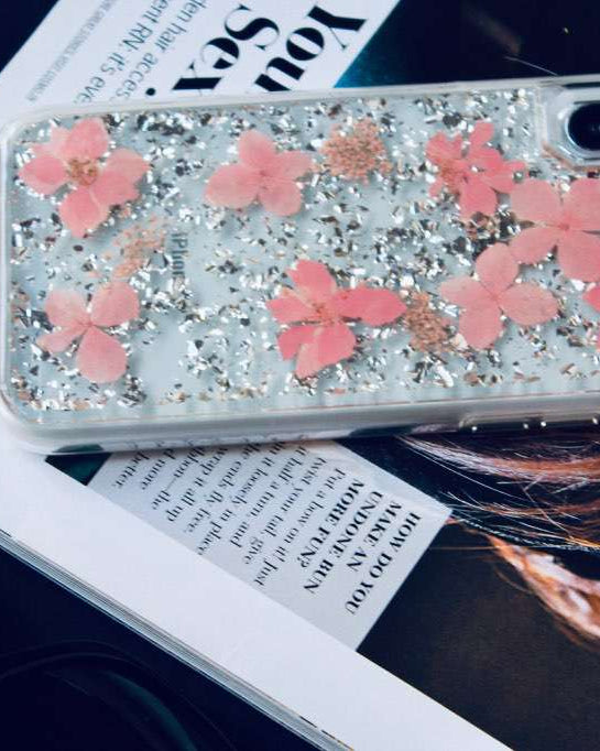 Chic Flower Silver Foil iphone XR Case