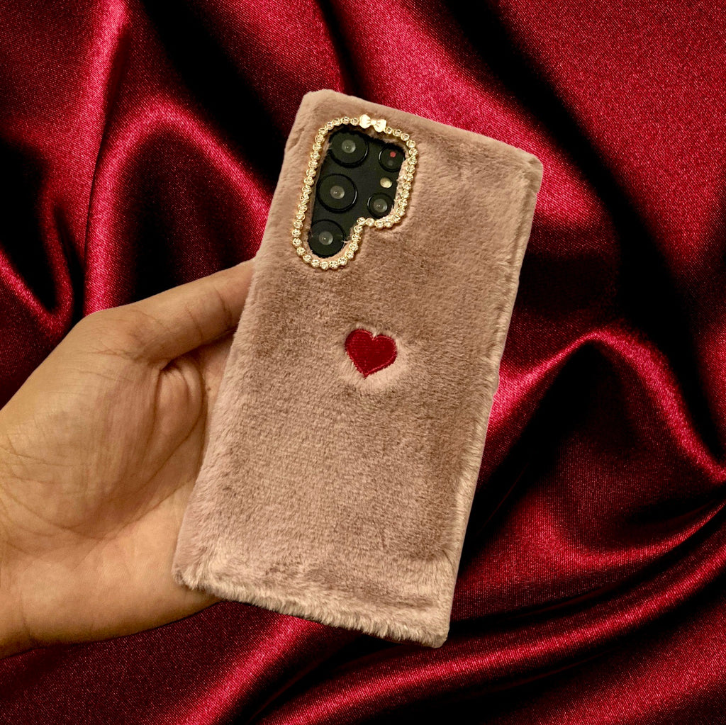Cute Heart Plush Fur Cover for Samsung S22