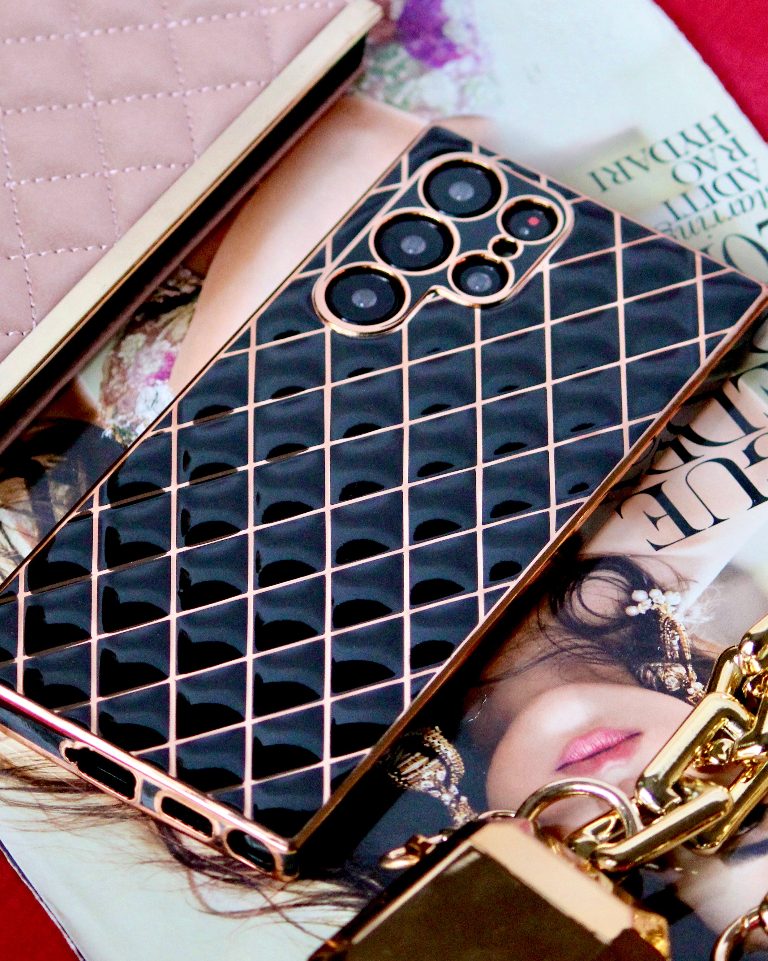 Glossy Black Grid Gold Electroplated Cover iPhone cover – JustAndBest India