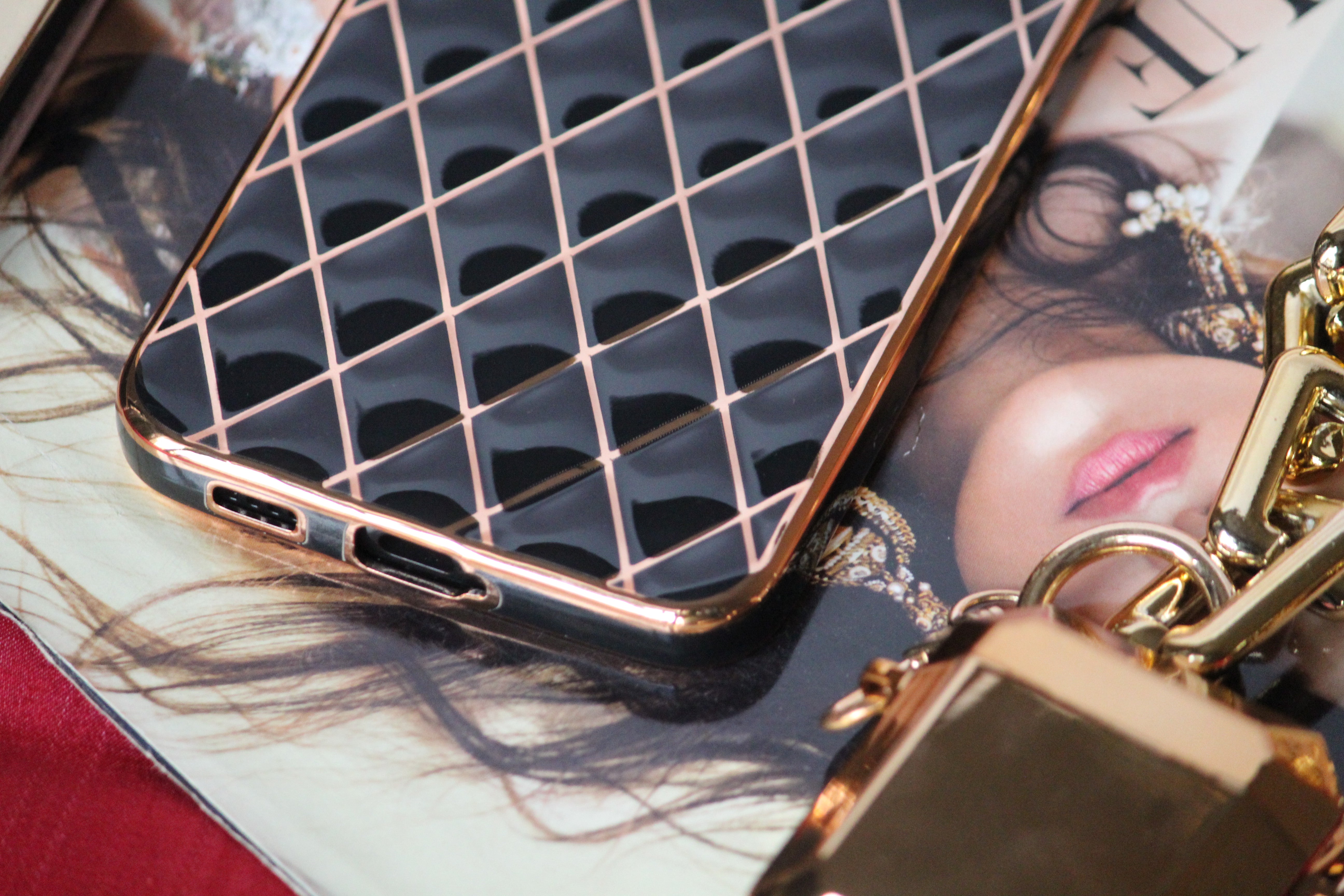 Glossy Black Grid Gold Electroplated Cover