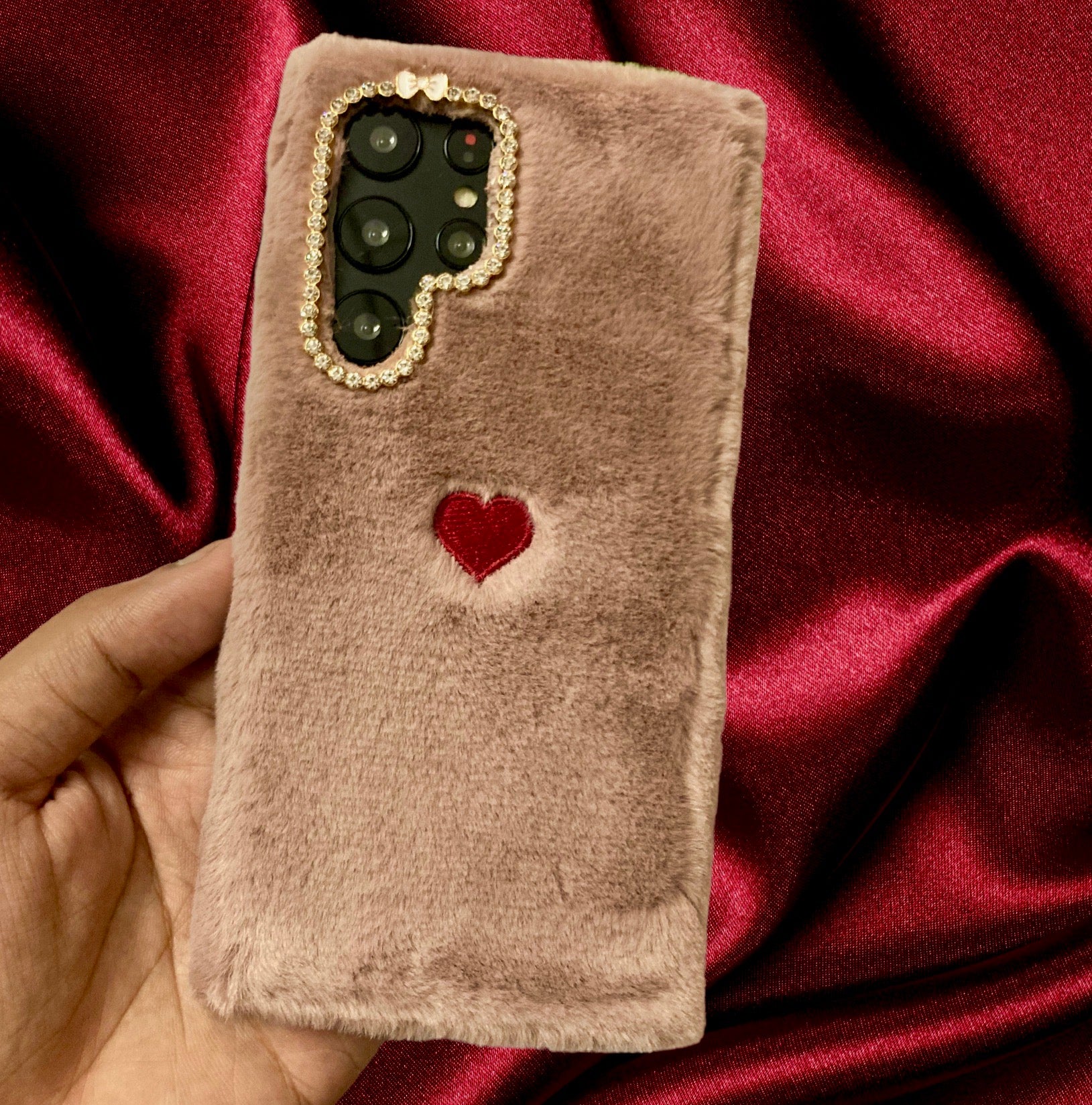 Cute Heart Plush Fur Cover iPhone cover – JustAndBest India