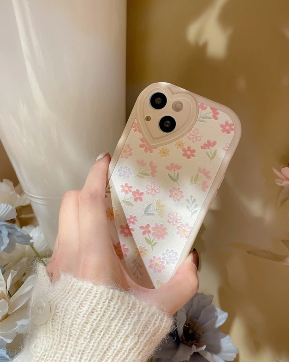 iPhone 12 Pro Max Floral Cover